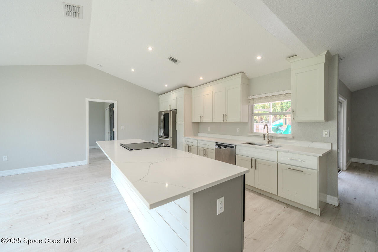 490 Tillman Ave, Palm Bay, FL 32908 photo