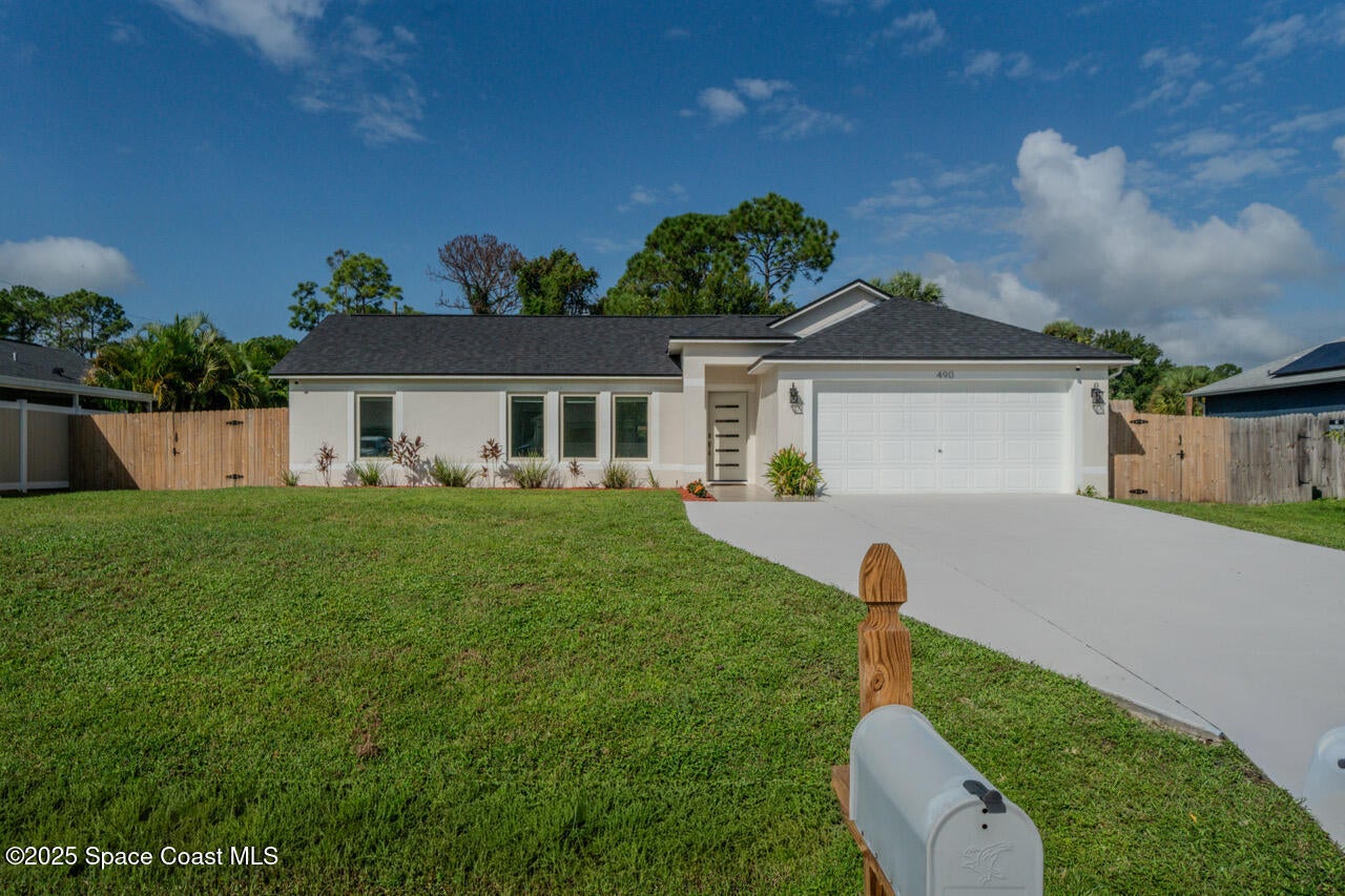 490 Tillman Ave, Palm Bay, FL 32908