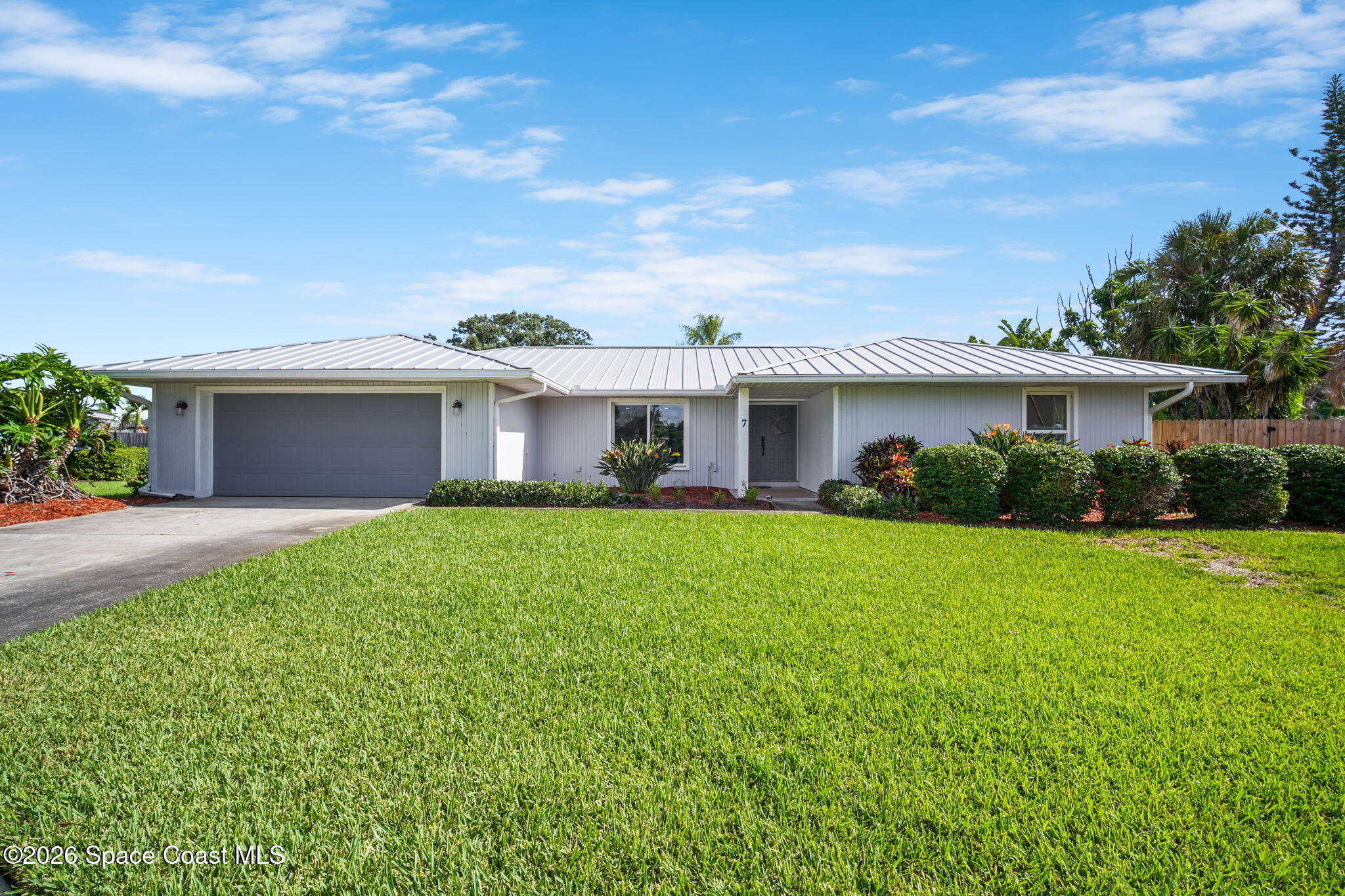 7 Judy Ct, Satellite Beach, FL 32937 photo