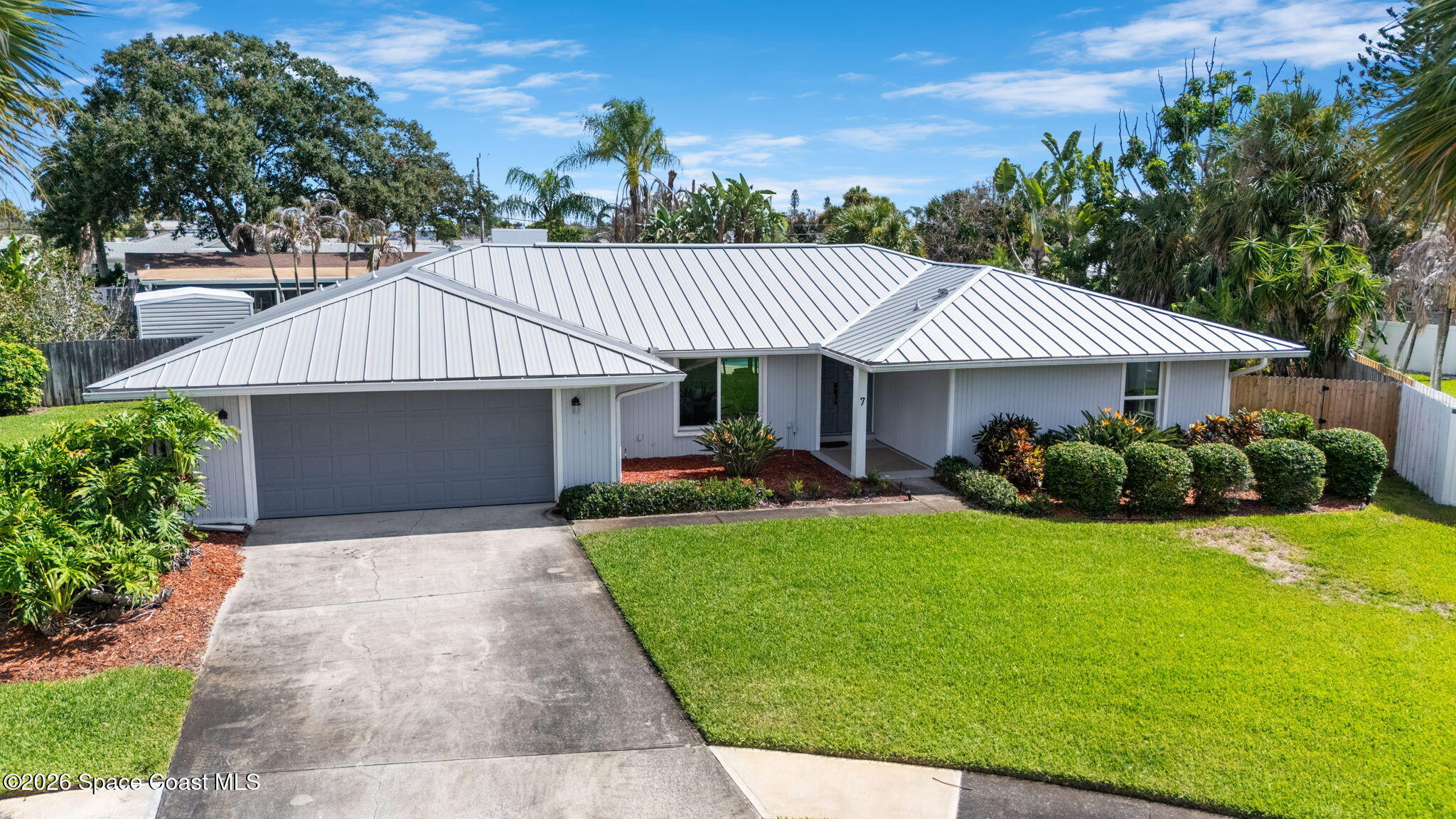 7 Judy Ct, Satellite Beach, FL 32937 photo