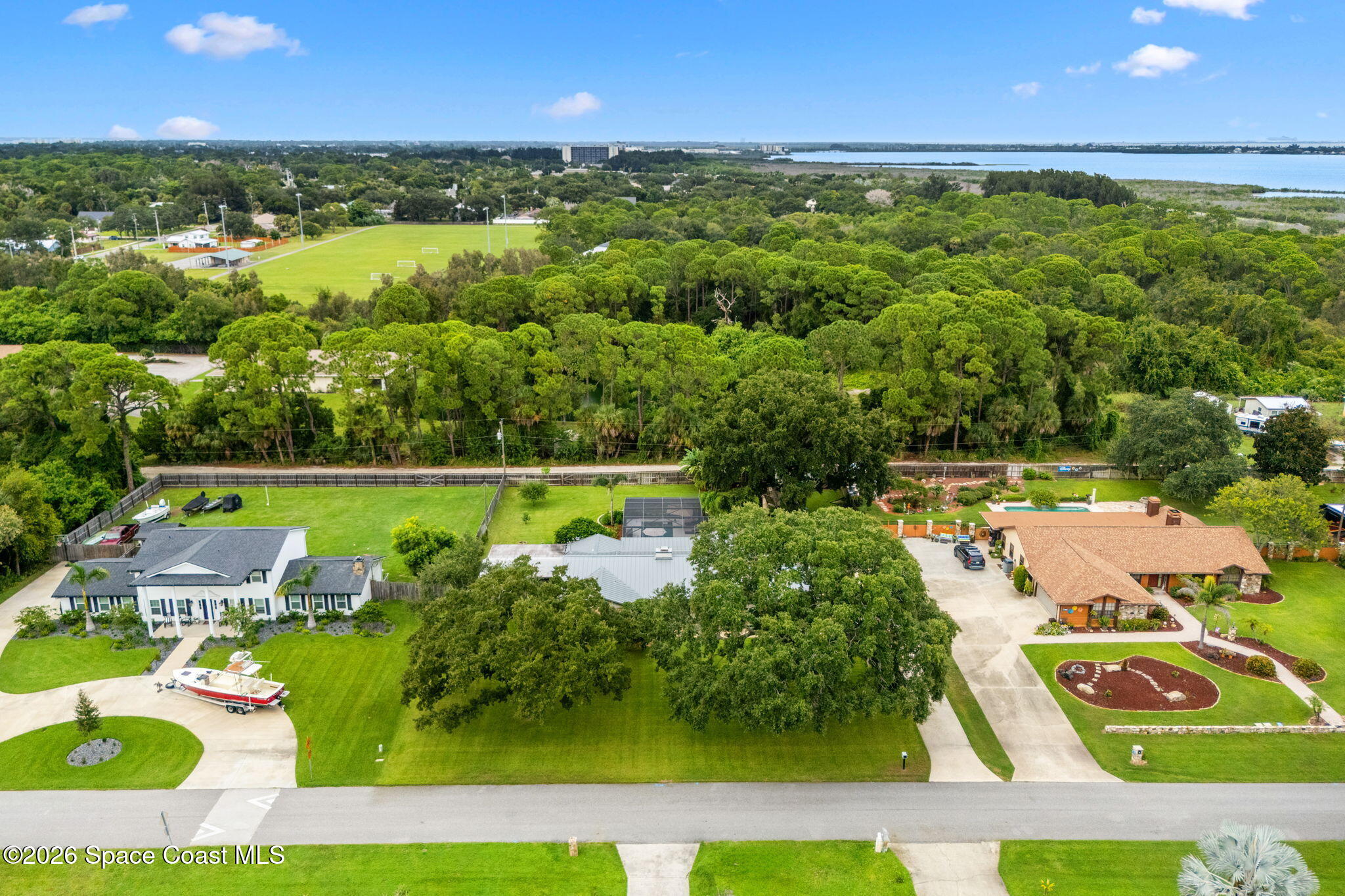 530 Hidden Creek Dr, Merritt Island, FL 32952 photo