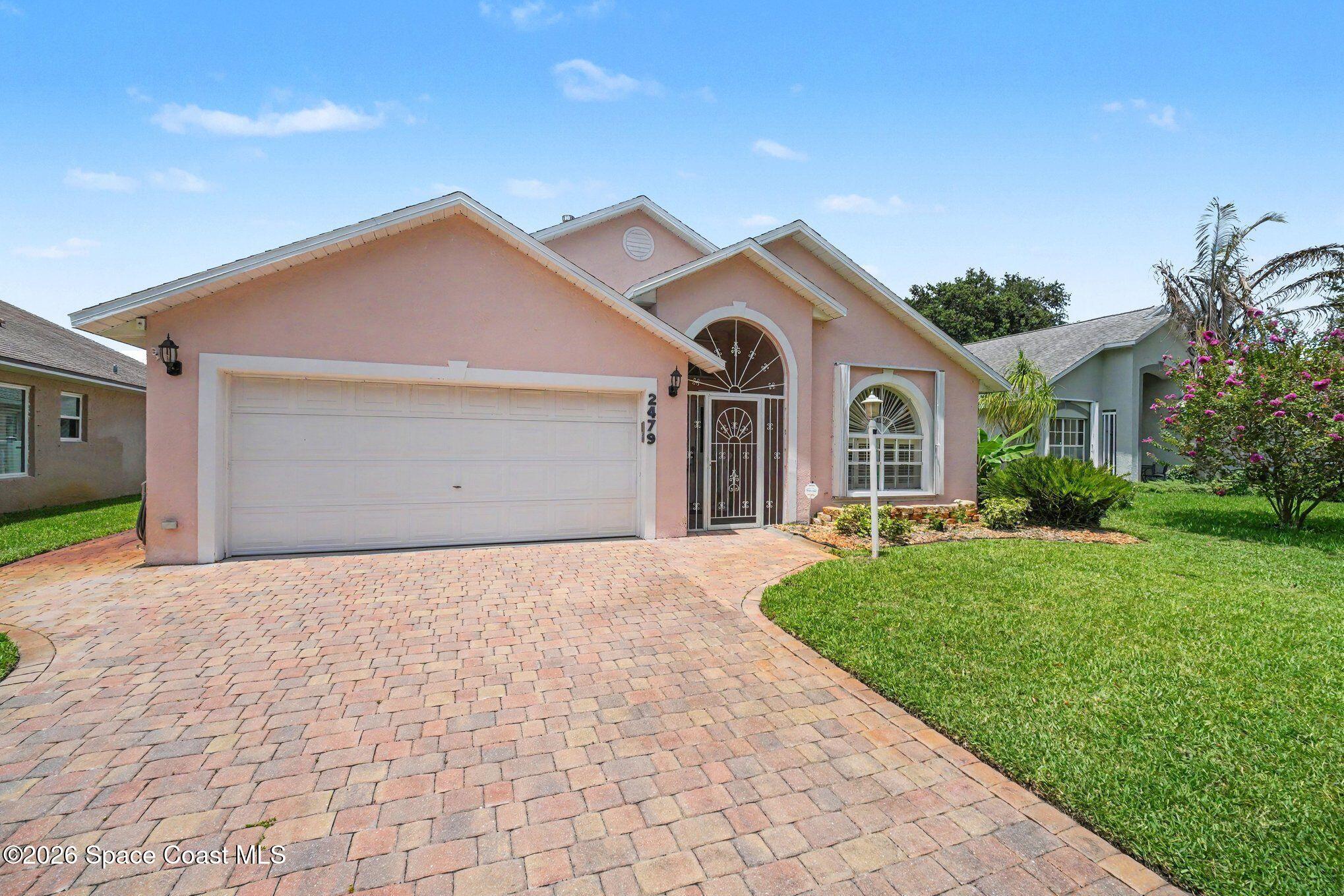 2479 Coral Ridge Cir, Melbourne, FL 32935