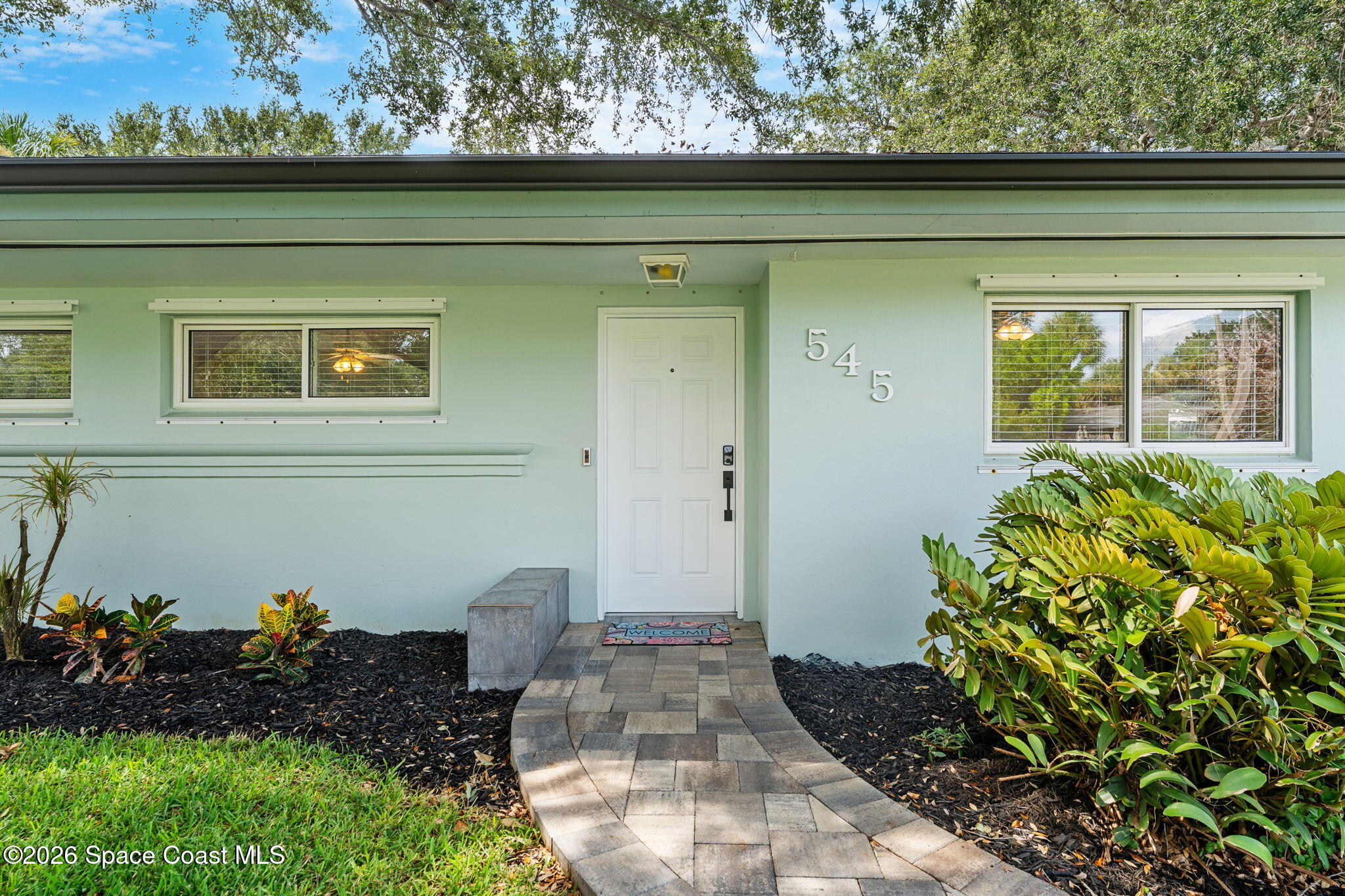 545 Seabreeze Dr, Indialantic, FL 32903 photo