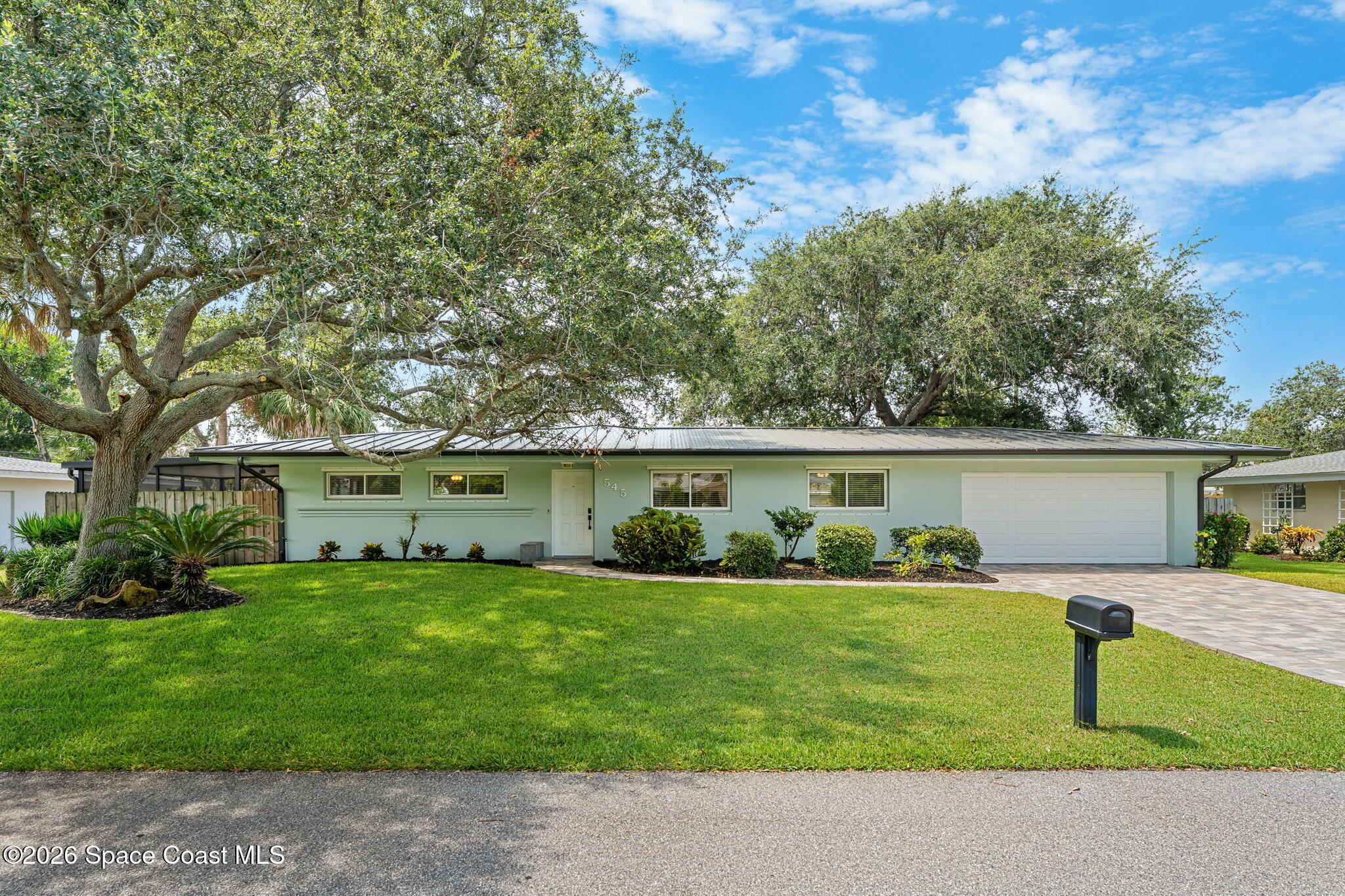 545 Seabreeze Dr, Indialantic, FL 32903