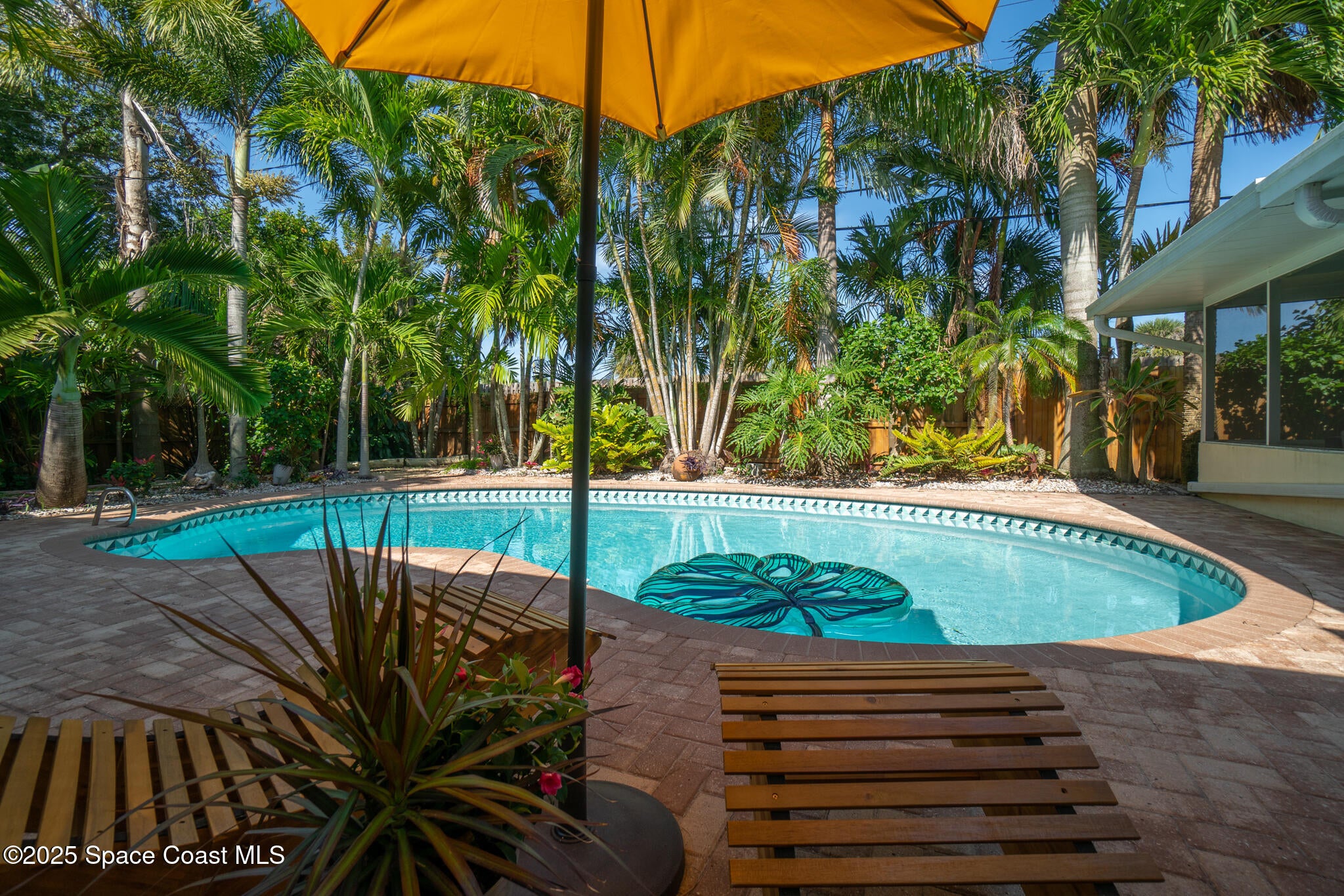 305 Wimico Dr, Indian Harbour Beach, FL 32937 photo