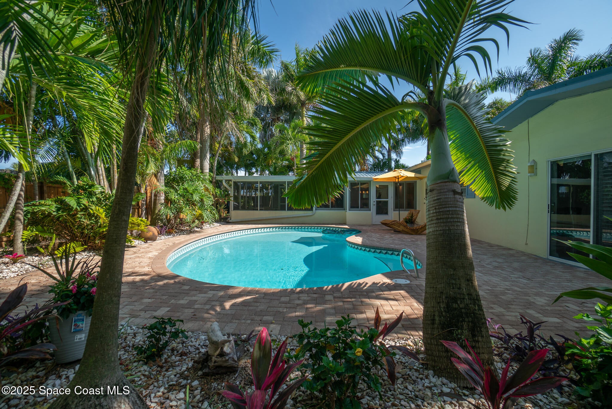 305 Wimico Dr, Indian Harbour Beach, FL 32937 photo