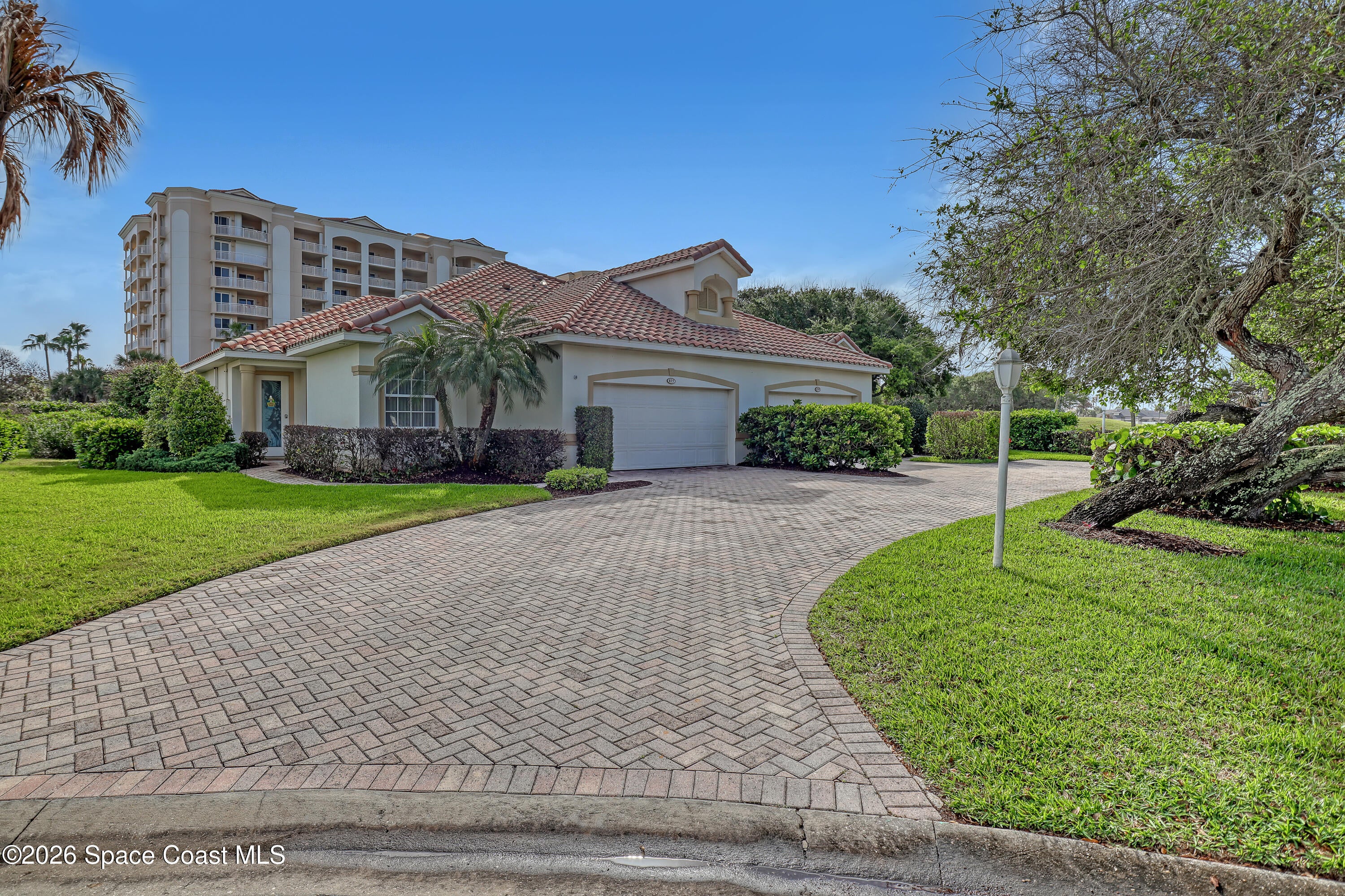 879 Aquarina Blvd, Melbourne Beach, FL 32951 photo