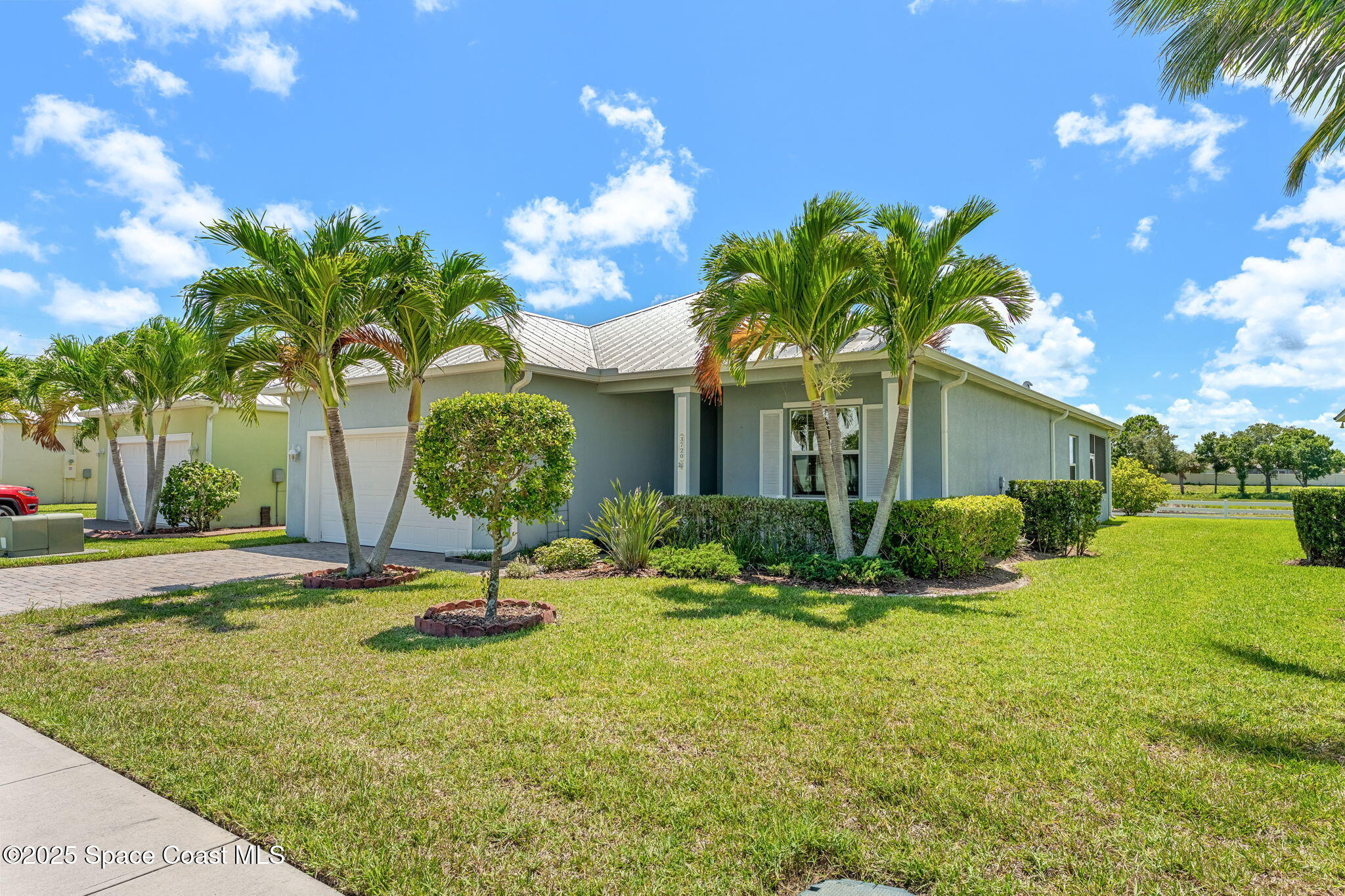 3720 Alamanda Key Dr, Melbourne, FL 32901 photo