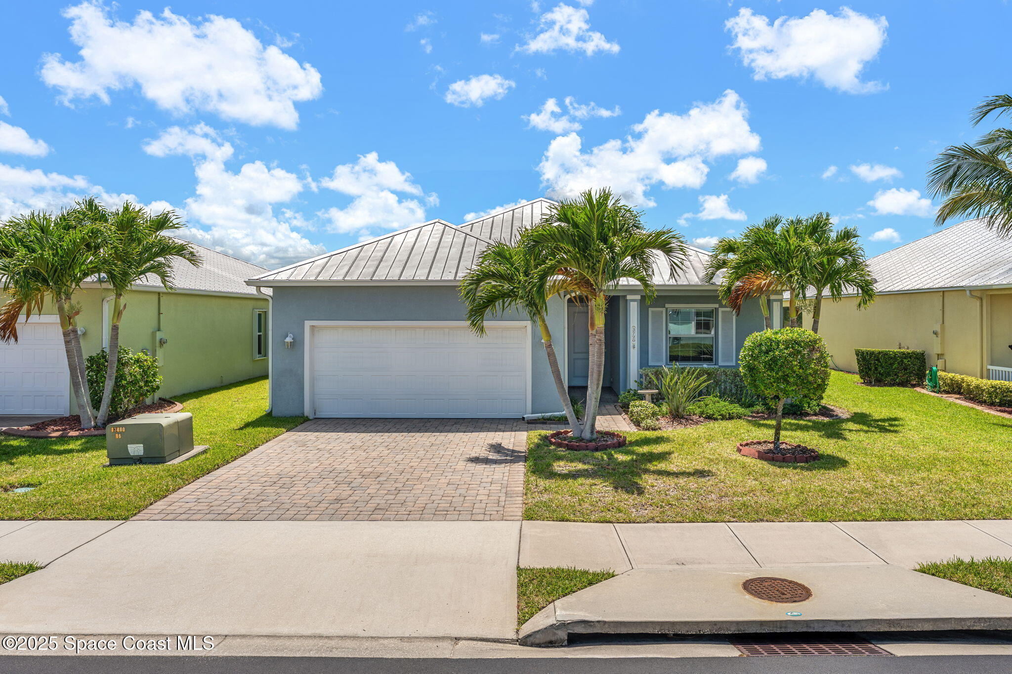 3720 Alamanda Key Dr, Melbourne, FL 32901 photo