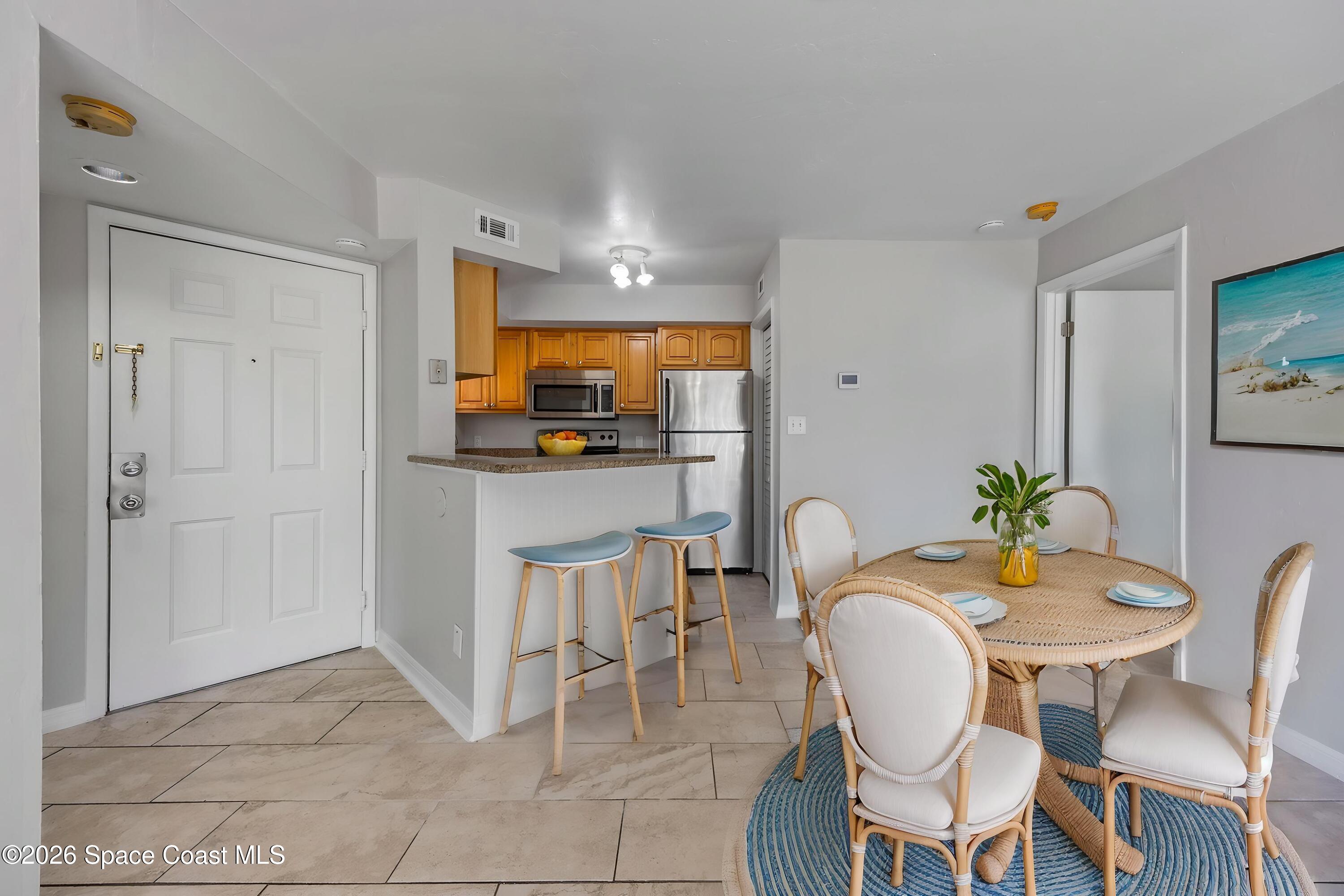 650 Island Club Court 160, Indialantic, FL 32903 photo