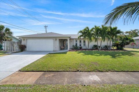 Single Family Residence in Satellite Beach FL 555 Coconut Street.jpg
