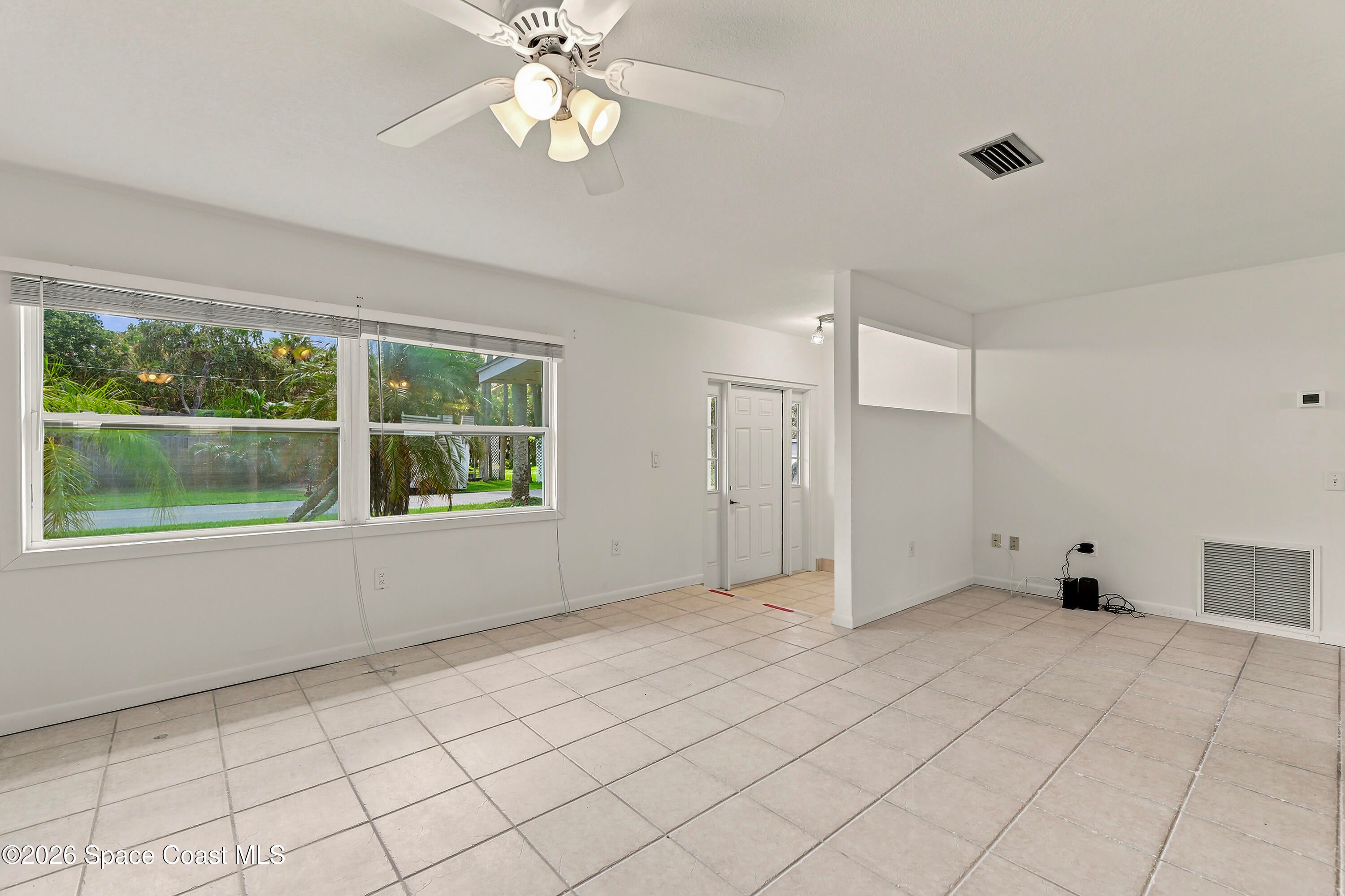 215 Pelican Dr, Melbourne Beach, FL 32951 photo