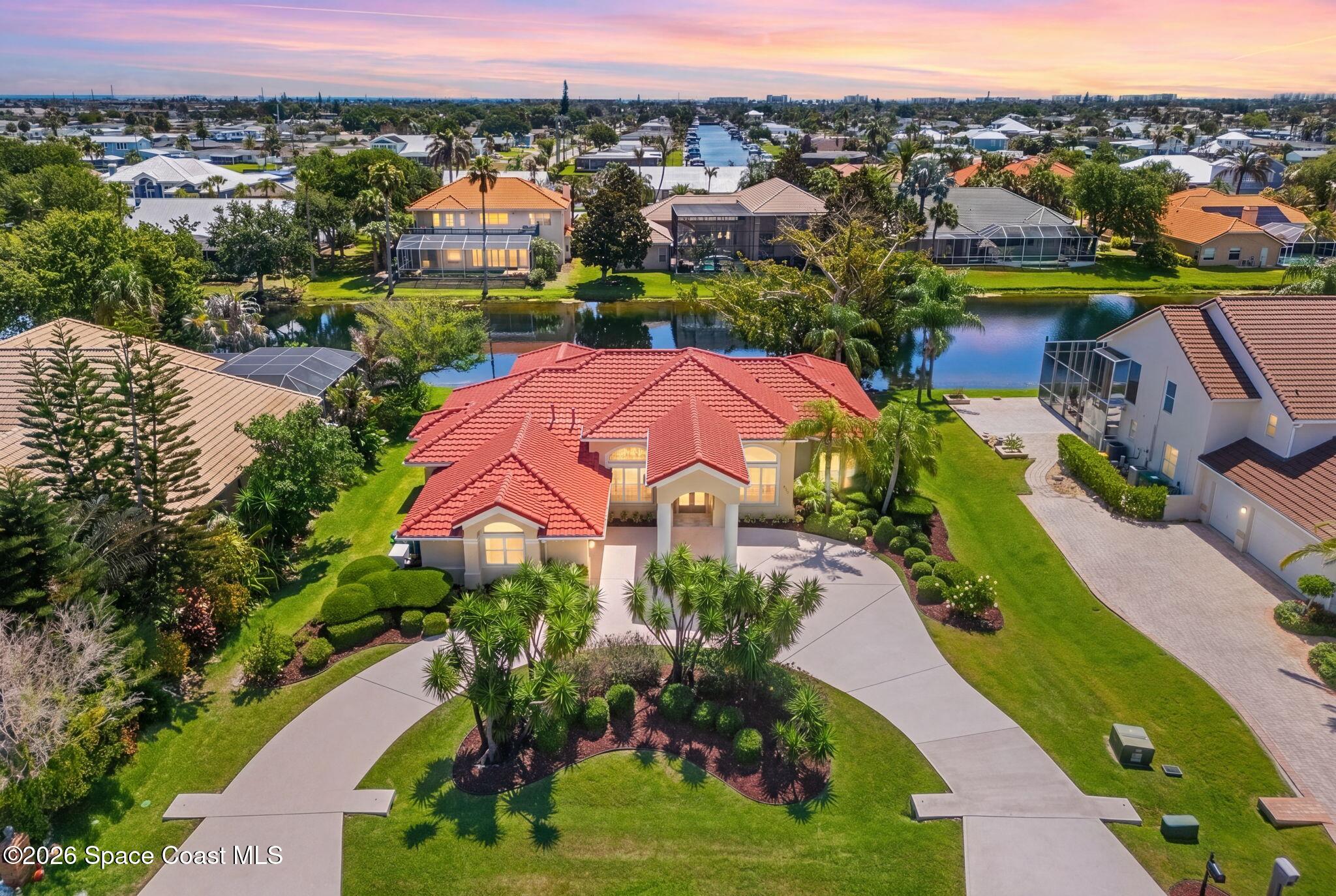 329 Lanternback Island Dr, Satellite Beach, FL 32937