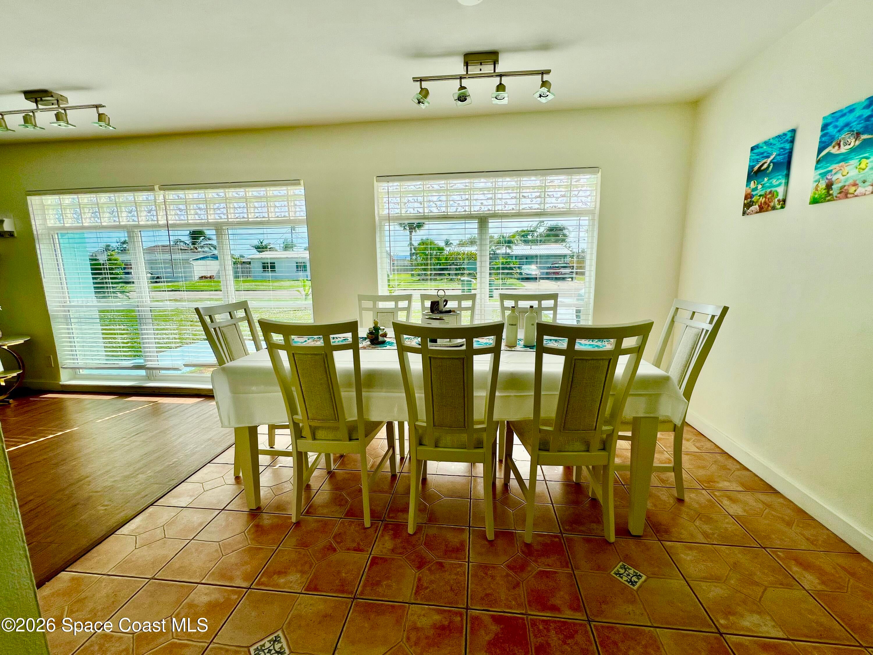 133 NE 1 St, Satellite Beach, FL 32937 photo