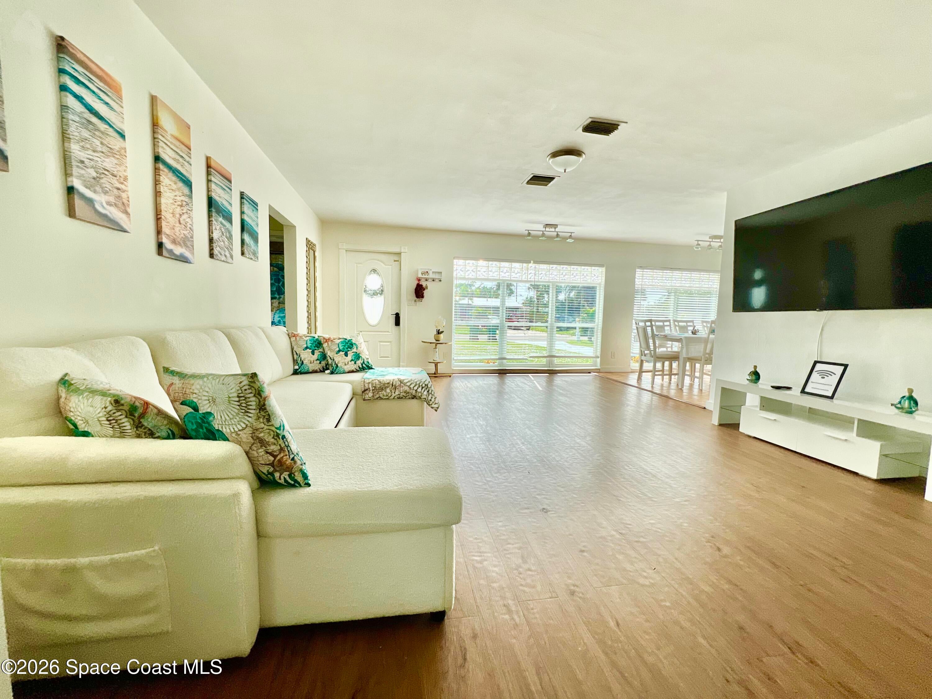 133 NE 1 St, Satellite Beach, FL 32937 photo