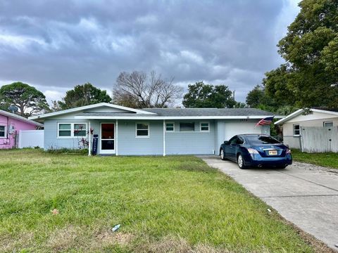 Single Family Residence in South Daytona FL 2554 Yale Road.jpg