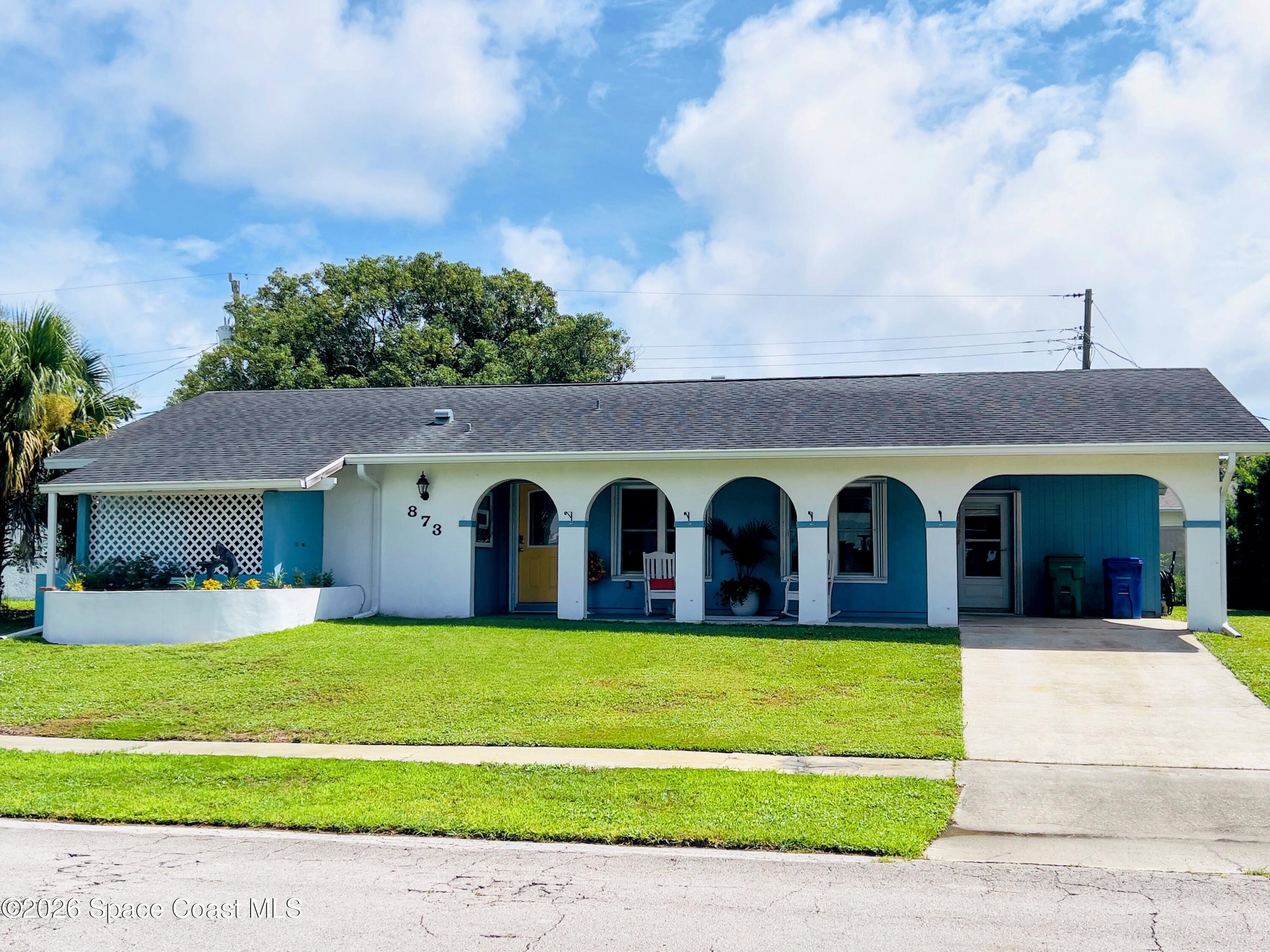 873 Lance St, Sebastian, FL 32958 photo