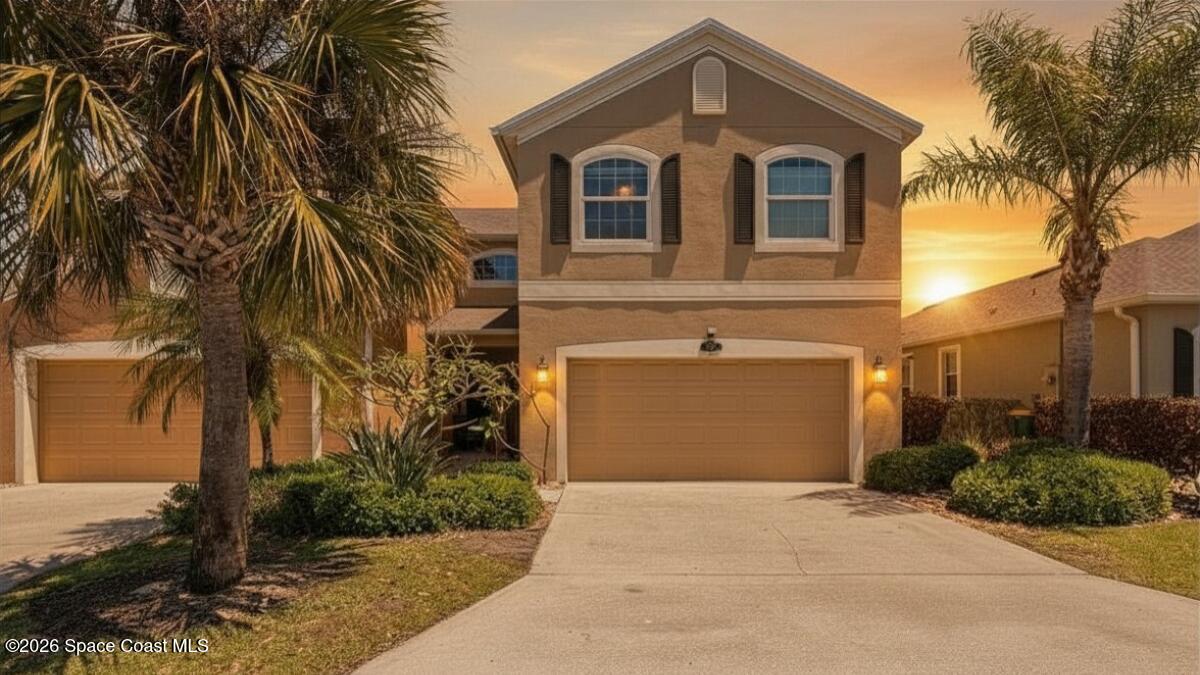 3271 Titanic Cir, Indialantic, FL 32903