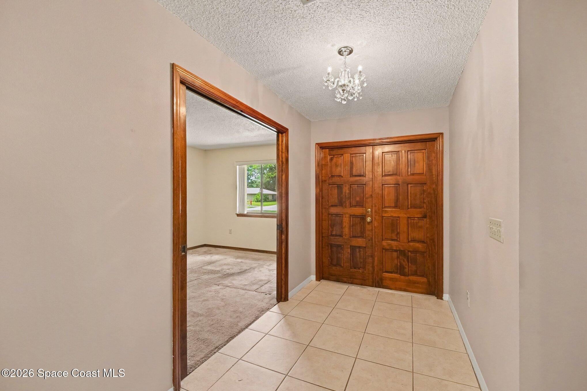 8001 Pine Needle Ln, West Melbourne, FL 32904 photo