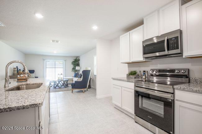 8445 98 Ct, Vero Beach, FL 32967 photo