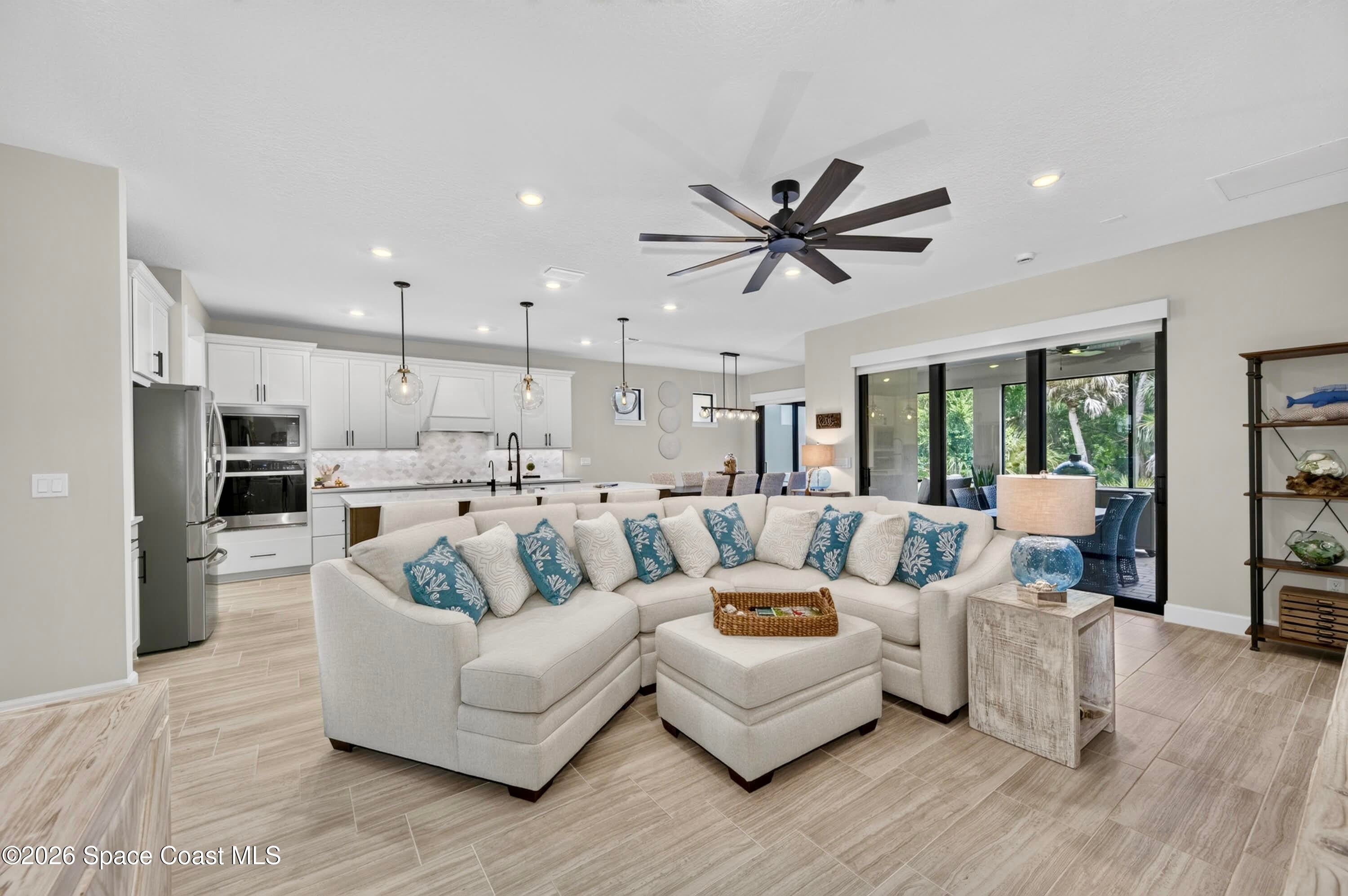 3862 White Alder Way, Vero Beach, FL 32967 photo