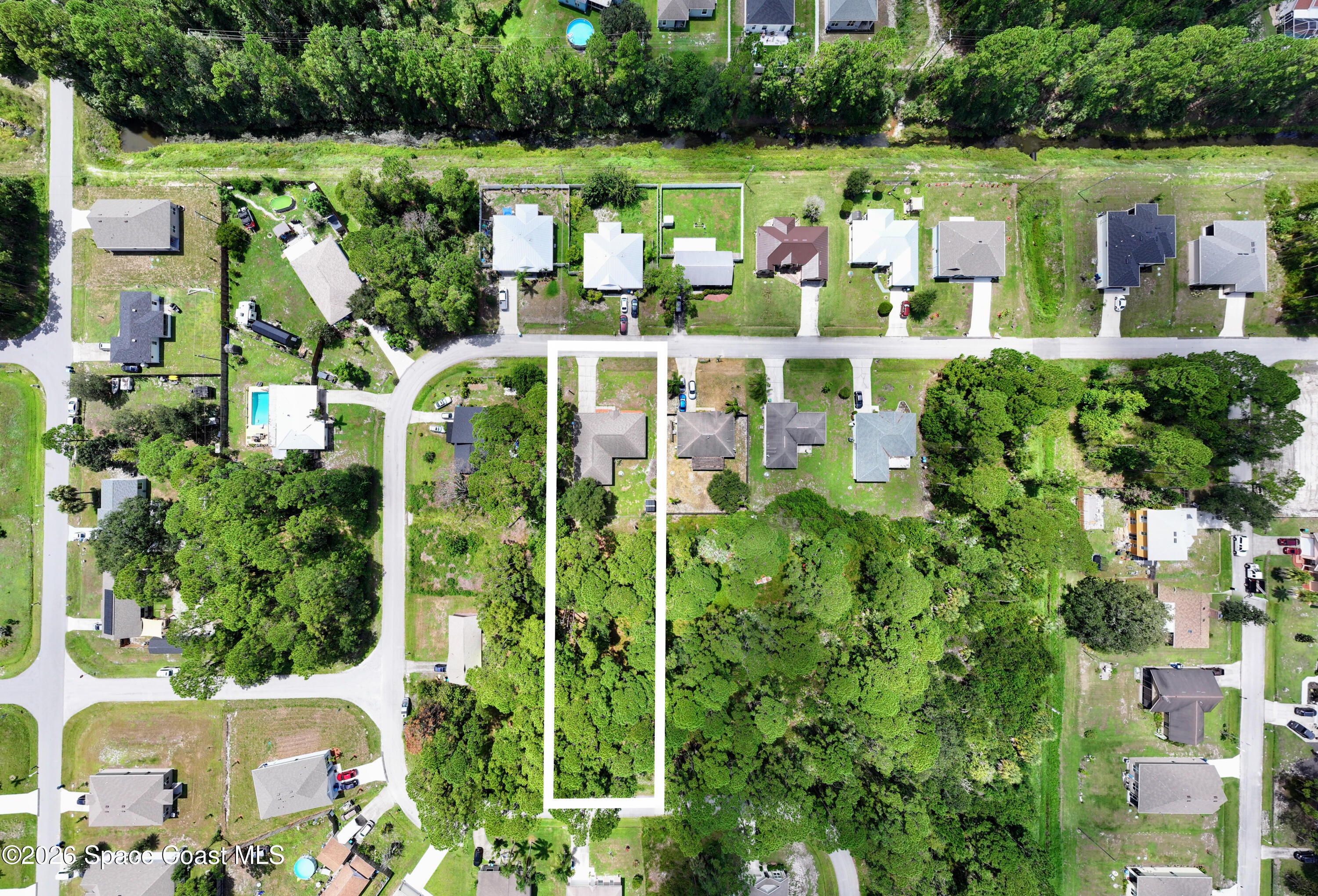 583 Edison St, Palm Bay, FL 32909 photo