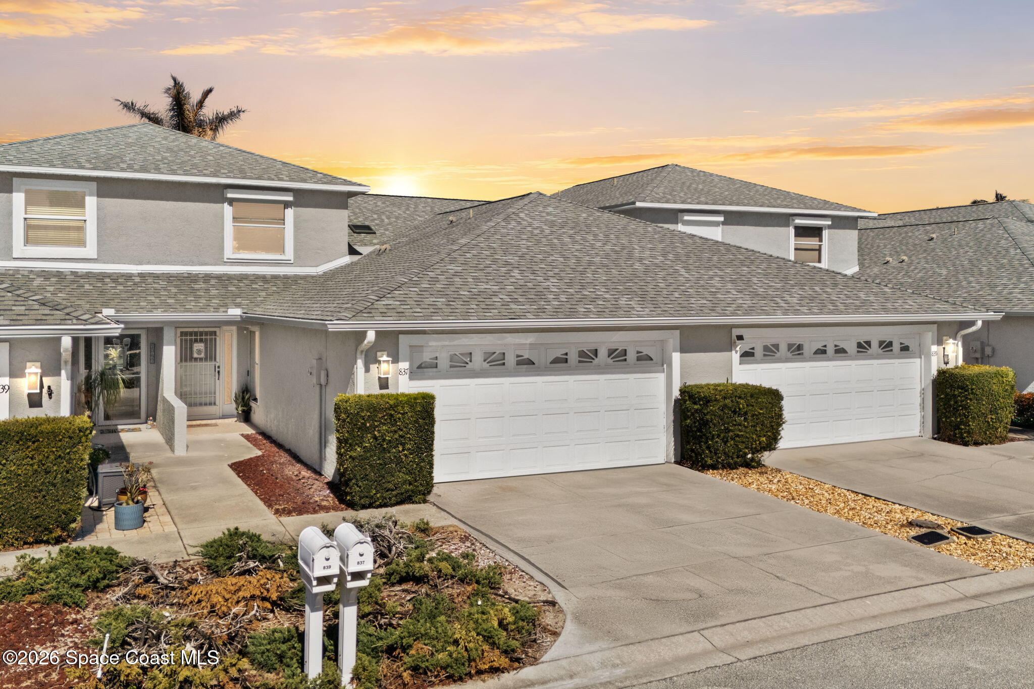 837 Poinsetta Dr, Indian Harbour Beach, FL 32937