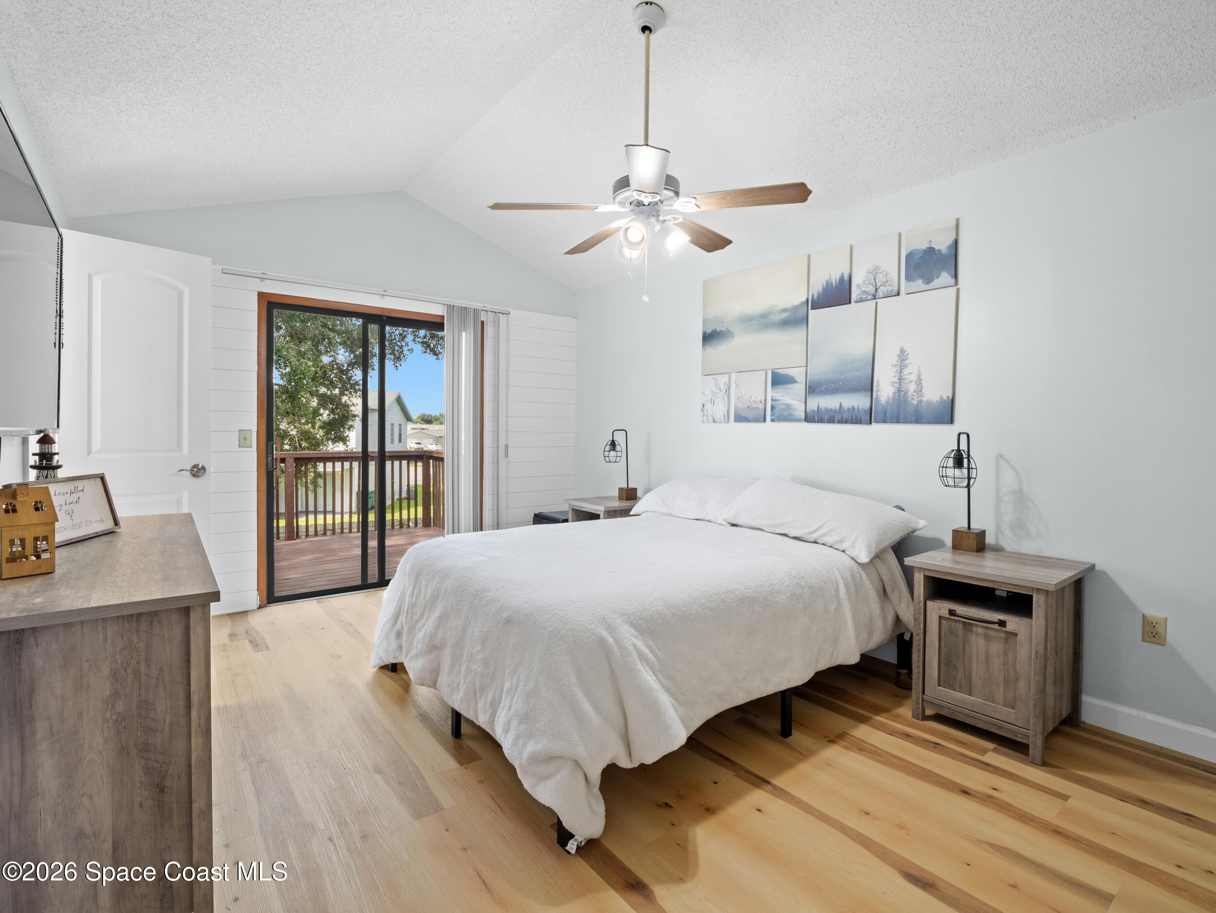 1680 Clover Cir, Melbourne, FL 32935 photo