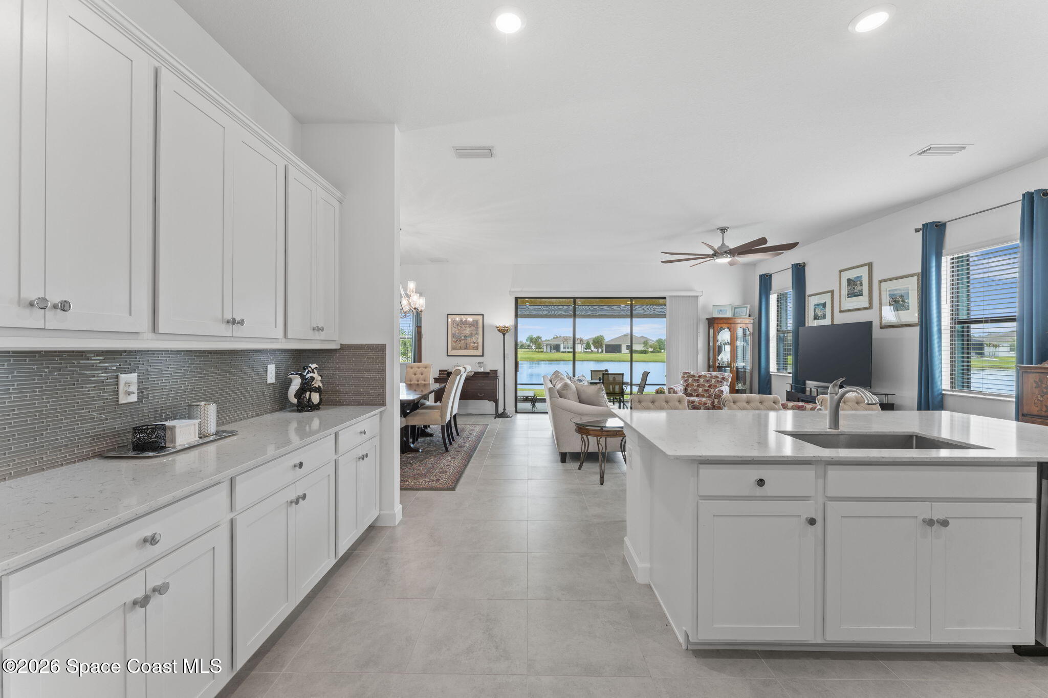 2372 Great Belt Cir, Melbourne, FL 32940 photo