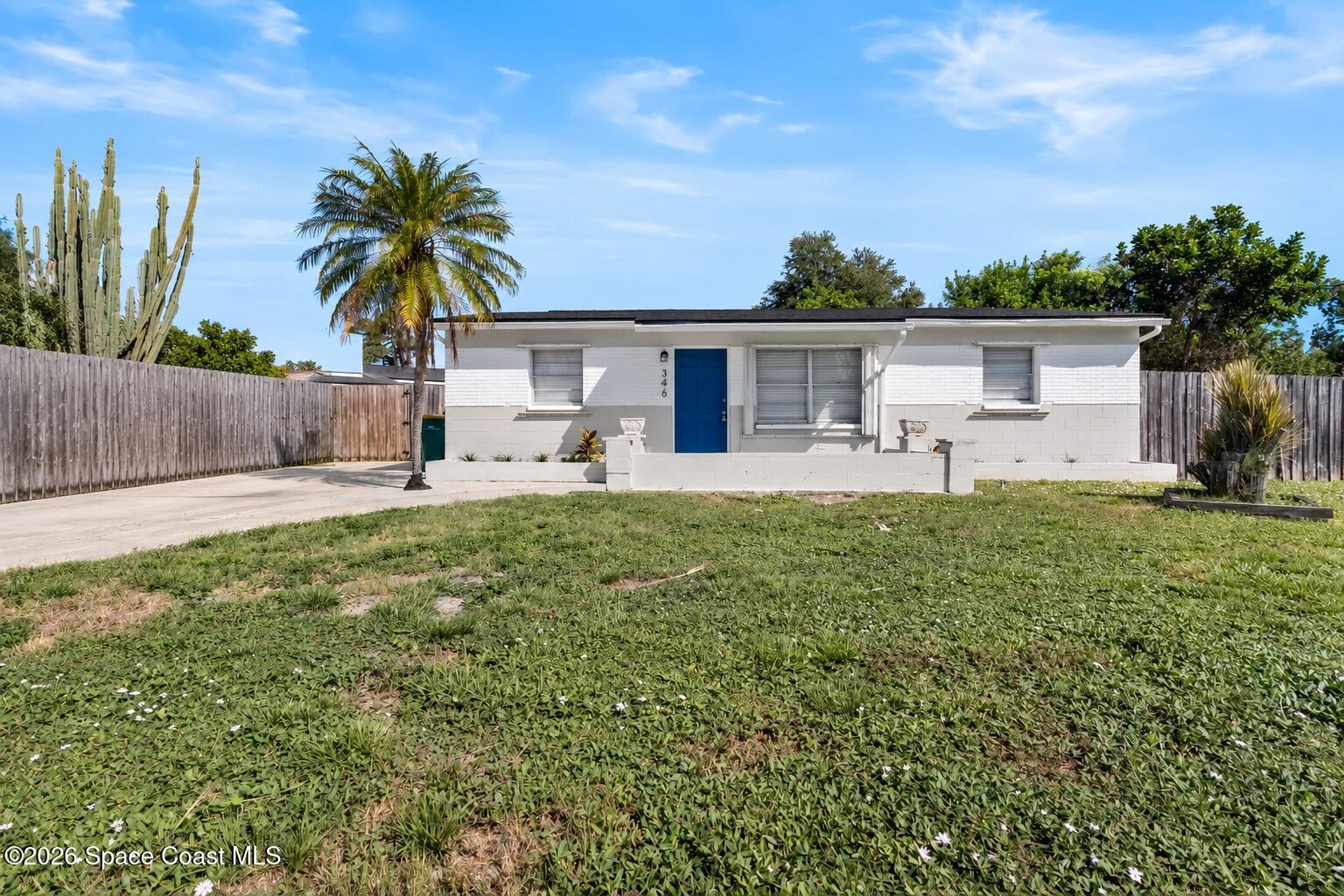 346 Crown Blvd, Melbourne, FL 32901 photo