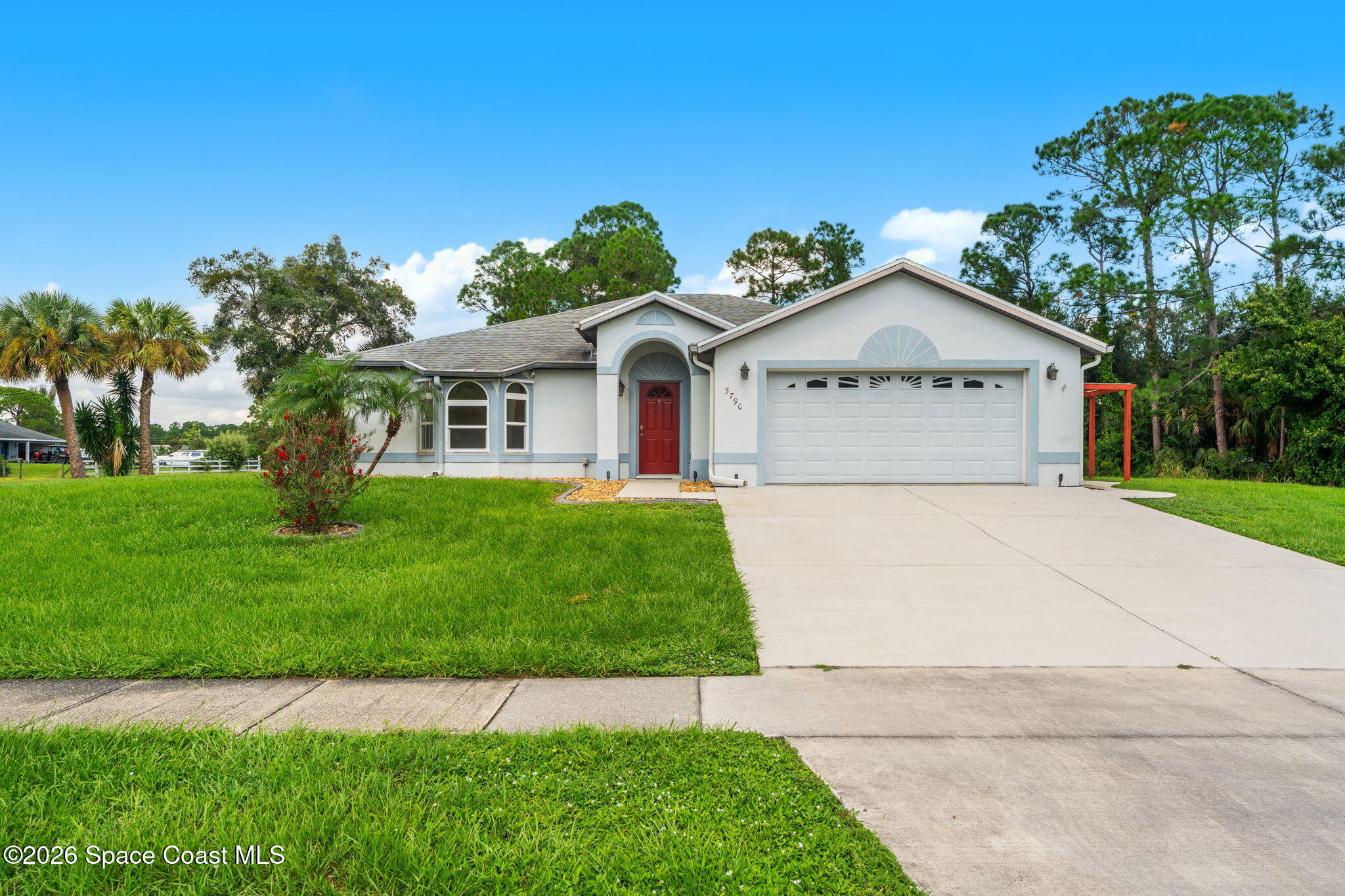 5790 Falcon Blvd, Cocoa, FL 32927 photo