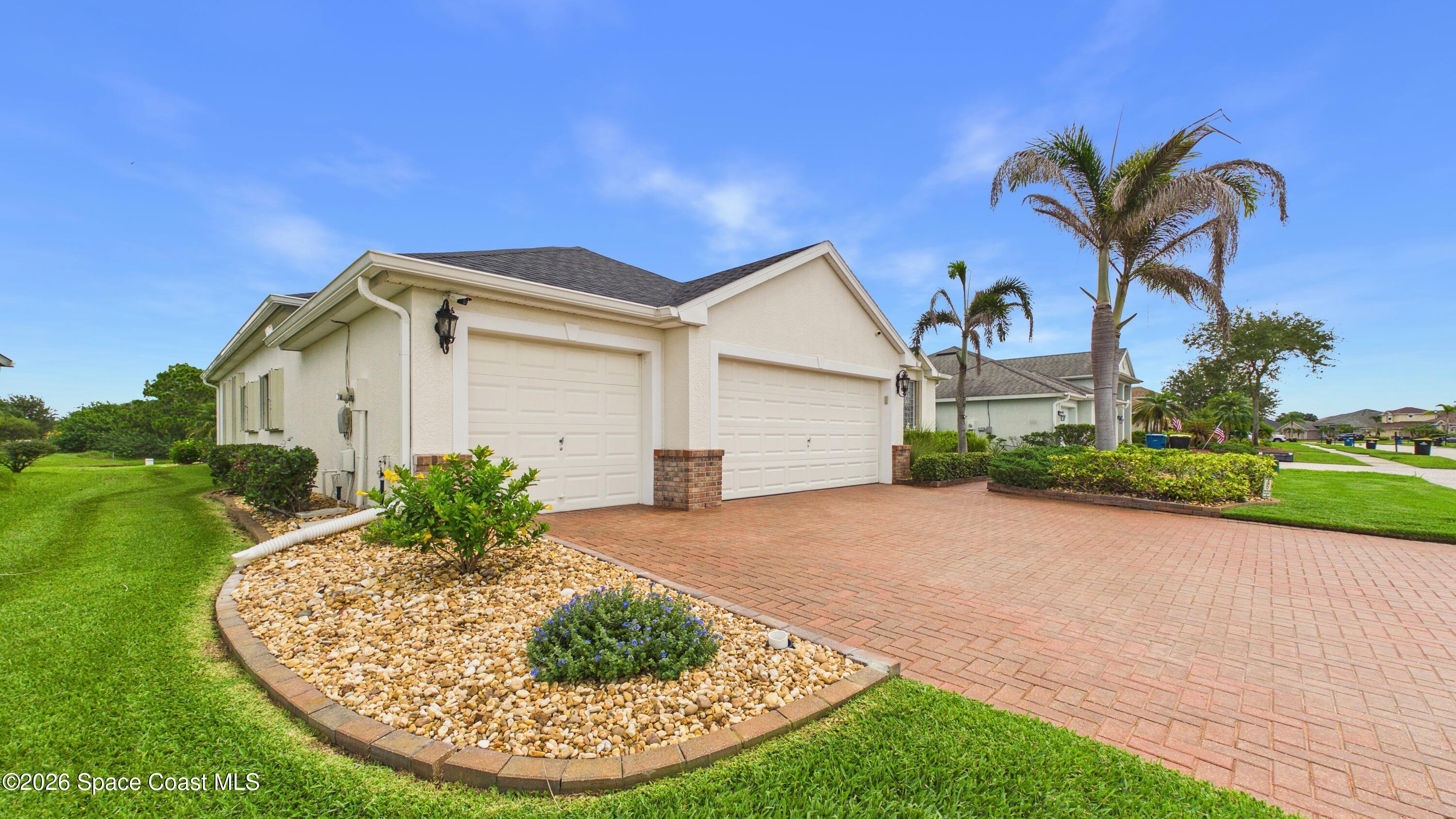 190 Brandy Creek Cir, Palm Bay, FL 32909 photo