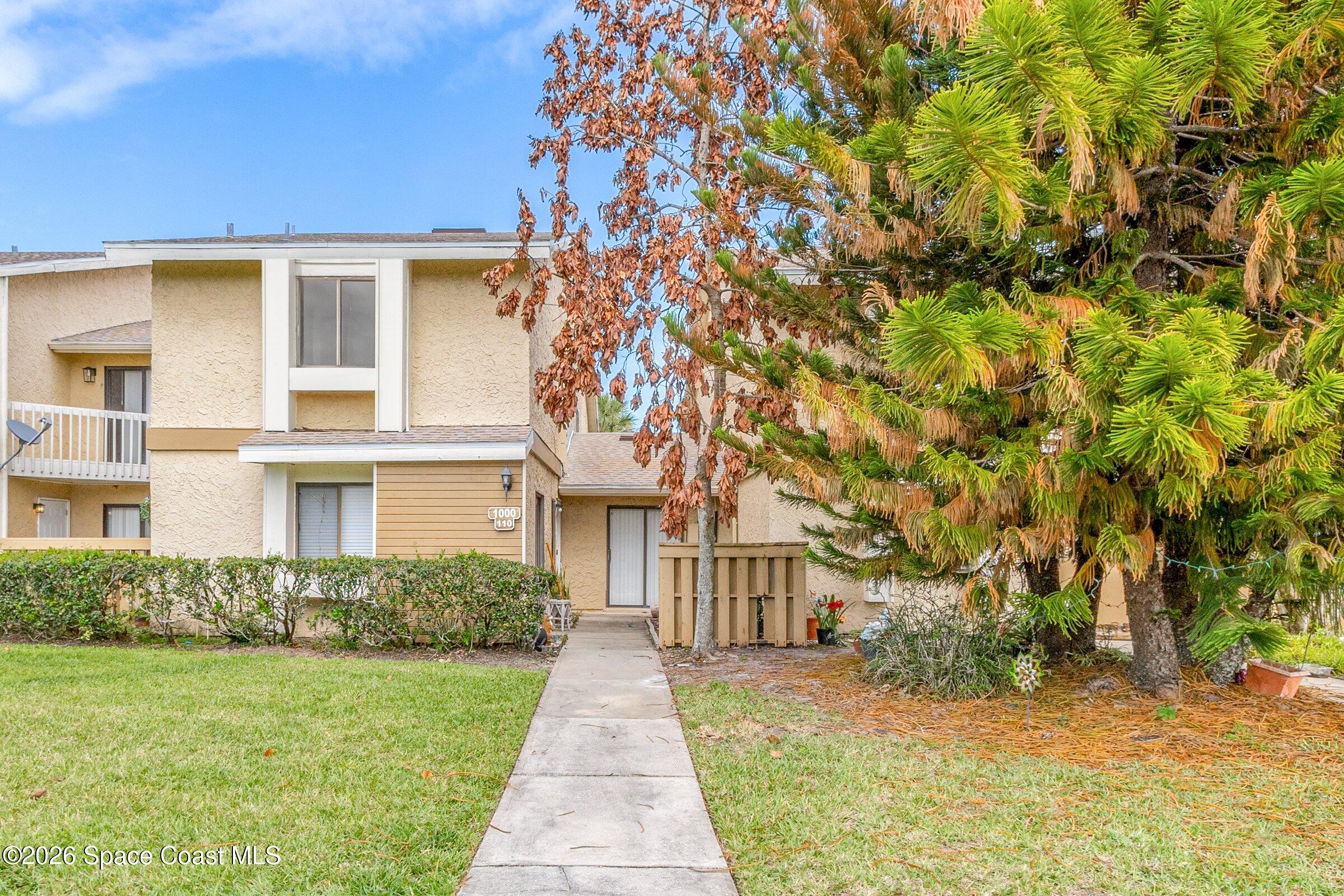 1000 Abada Ct, Palm Bay, FL 32905