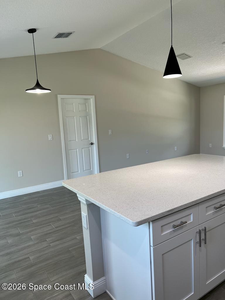1042 Hickory Ln, Cocoa, FL 32922 photo