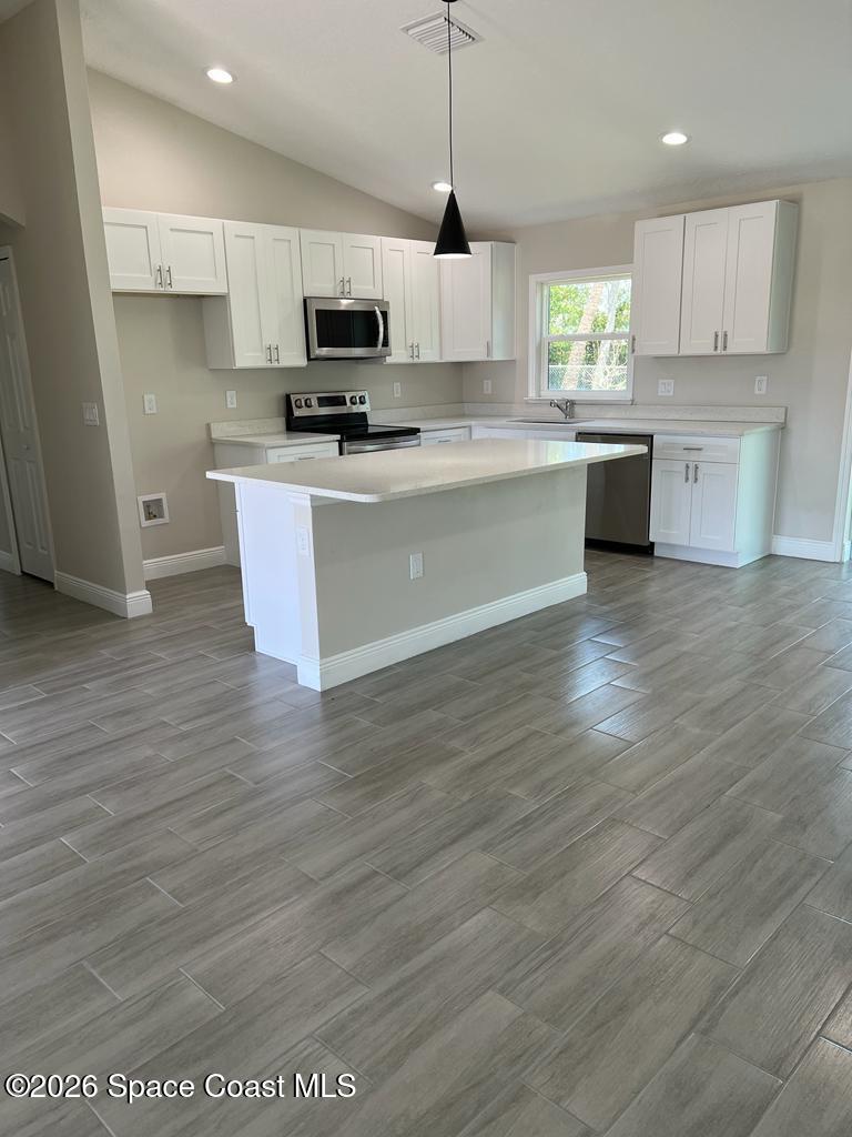 1042 Hickory Ln, Cocoa, FL 32922 photo