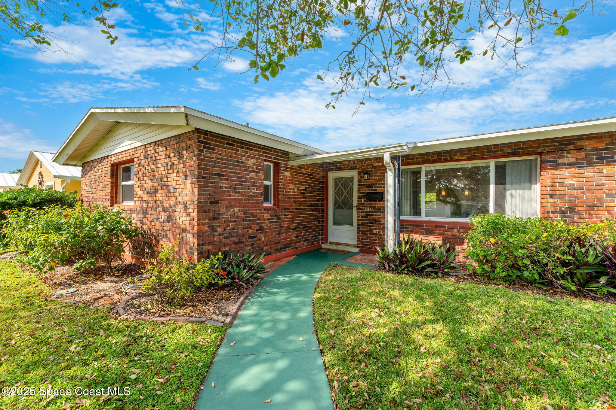 366 Coral Dr, Cape Canaveral, FL 32920 photo