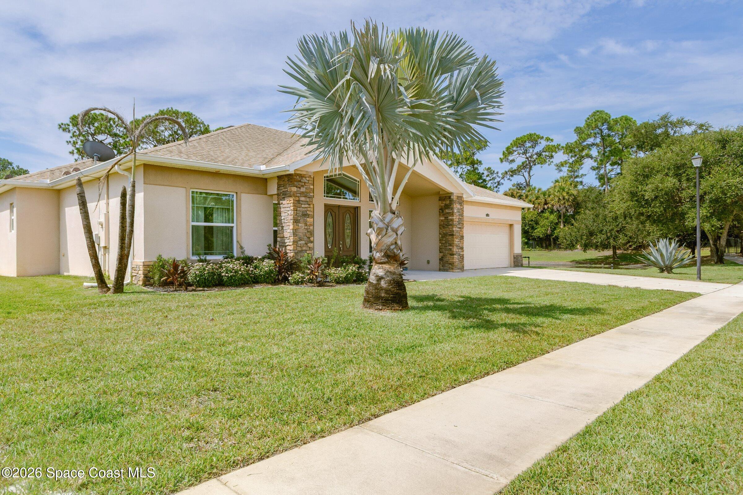 110 Via Catalano Ct, Palm Bay, FL 32907 photo