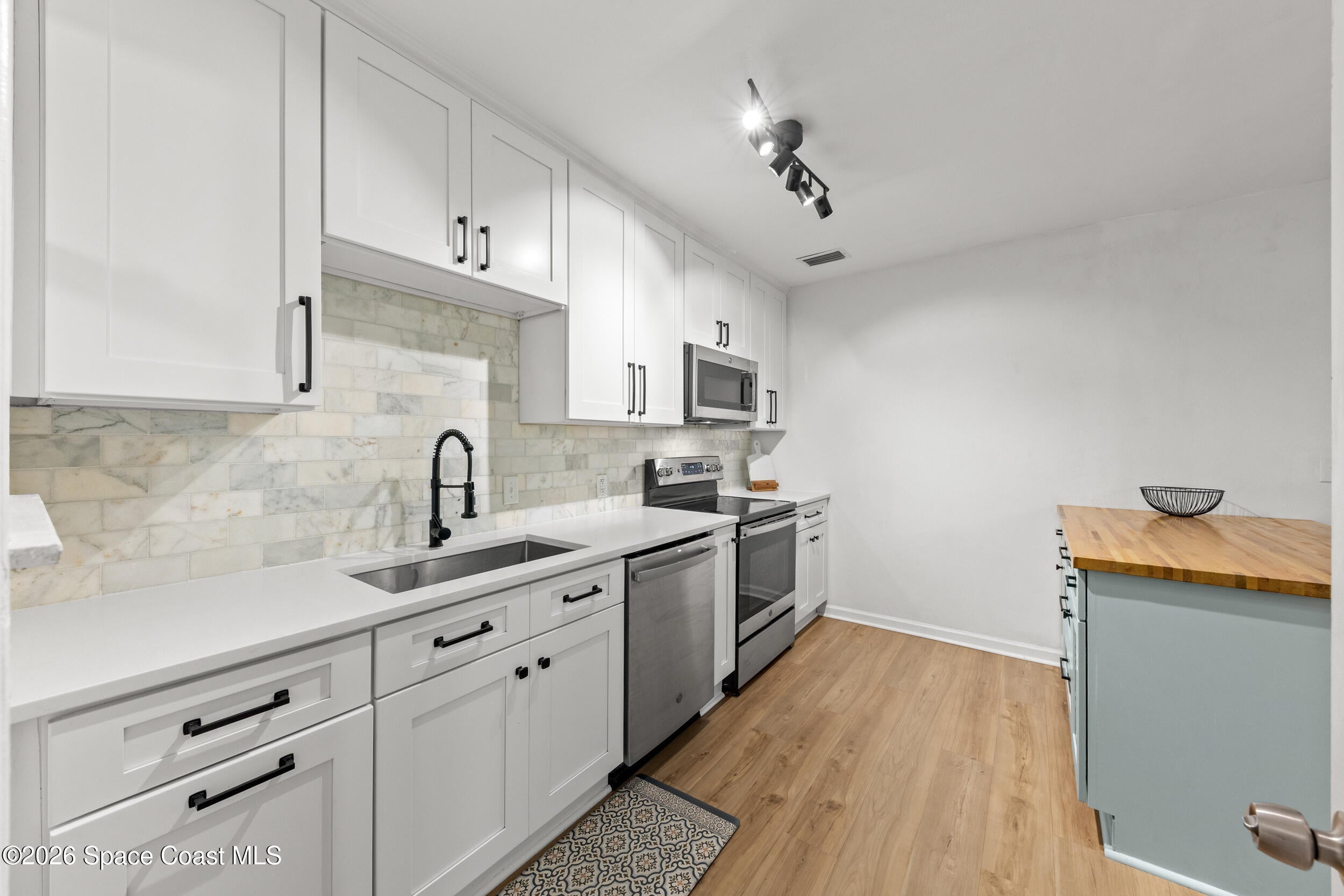 4818 Post, Jacksonville, FL 32205 photo