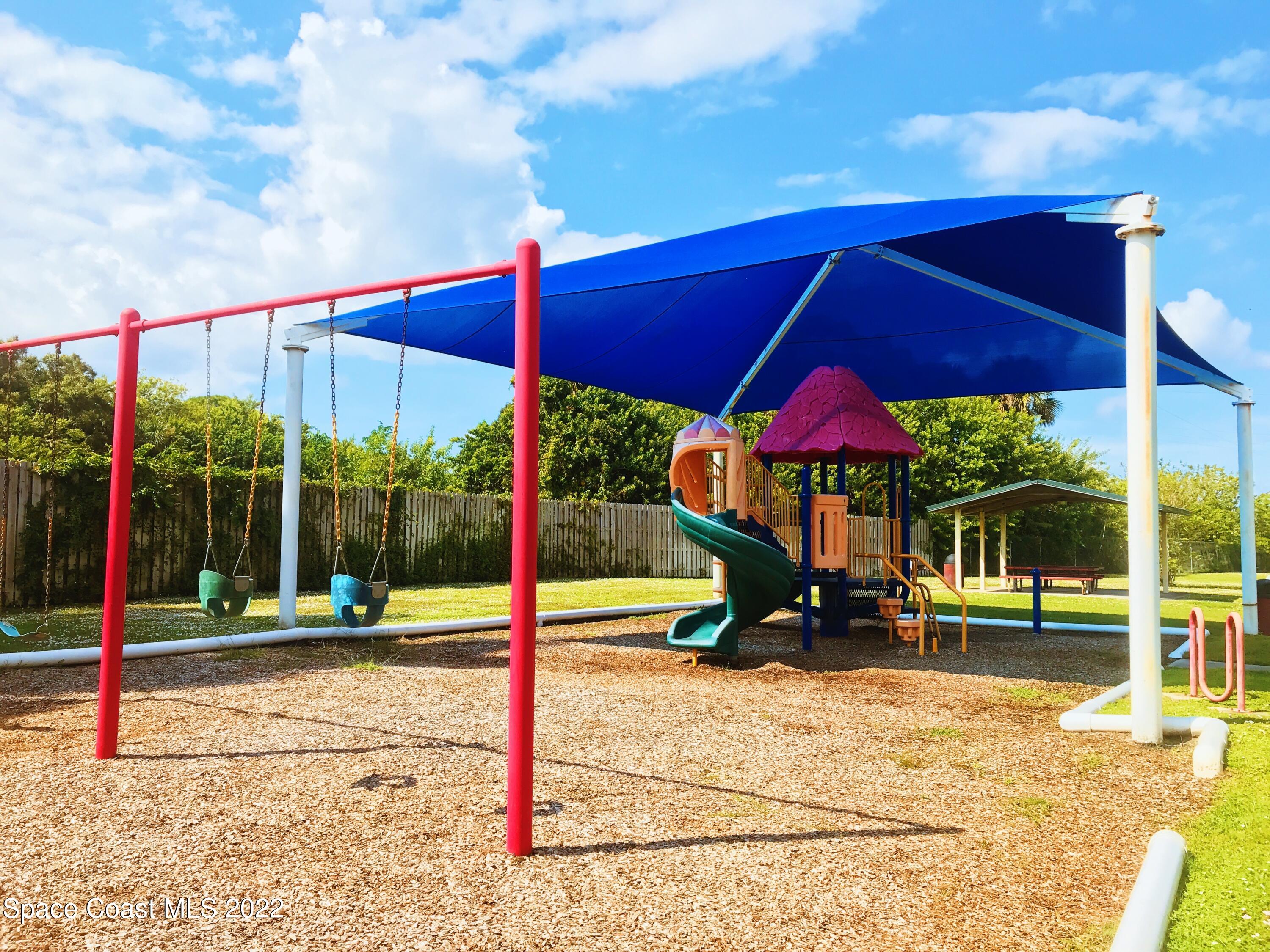 2502 Victoria Dr, Palm Bay, FL 32905 photo