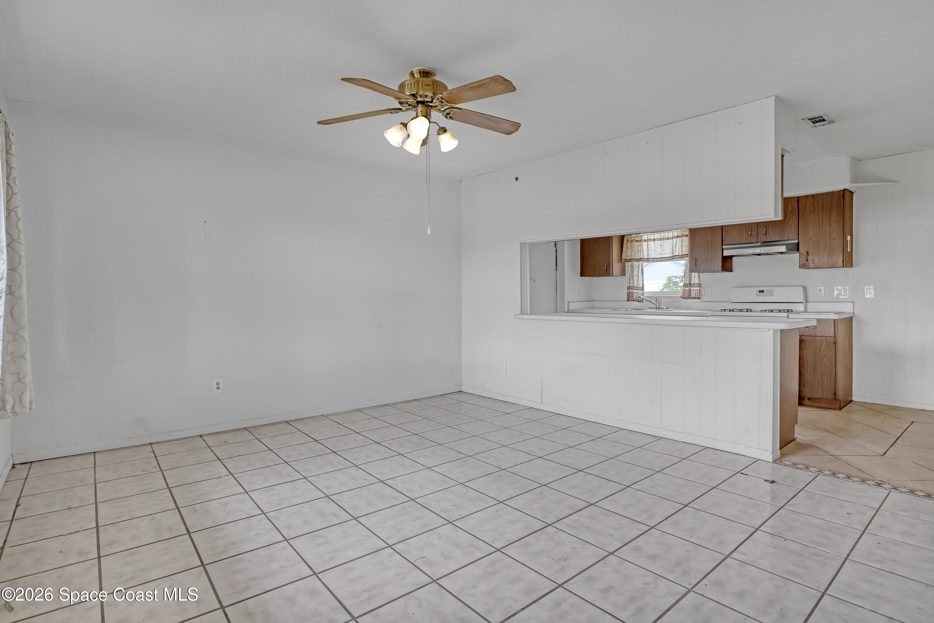2005 Cooper Dr, Cocoa, FL 32922 photo
