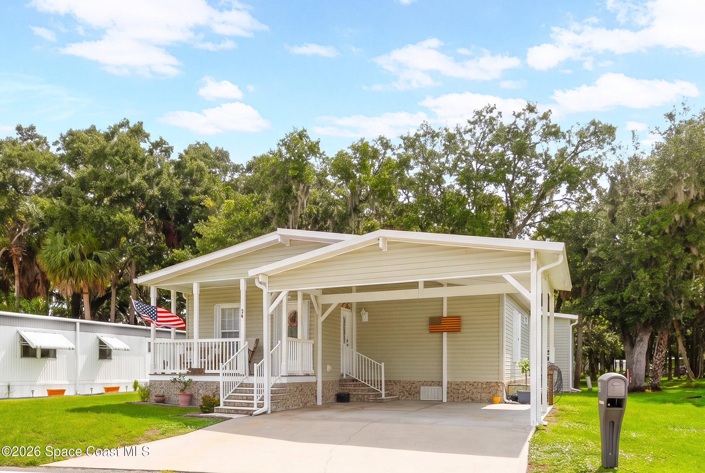 379 Holiday Park Blvd, Palm Bay, FL 32907