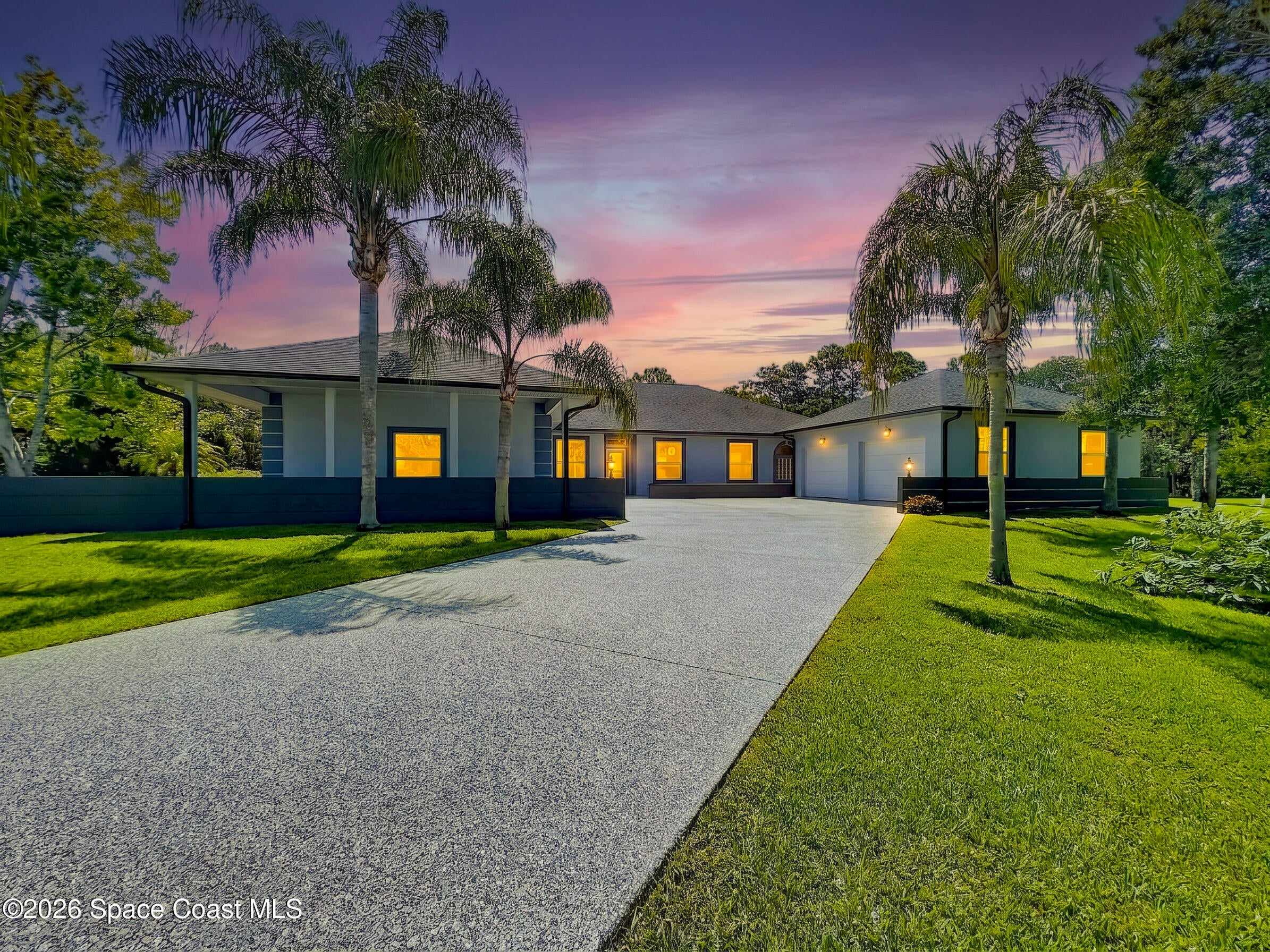 3705 Tranquility Dr, Melbourne, FL 32934 photo