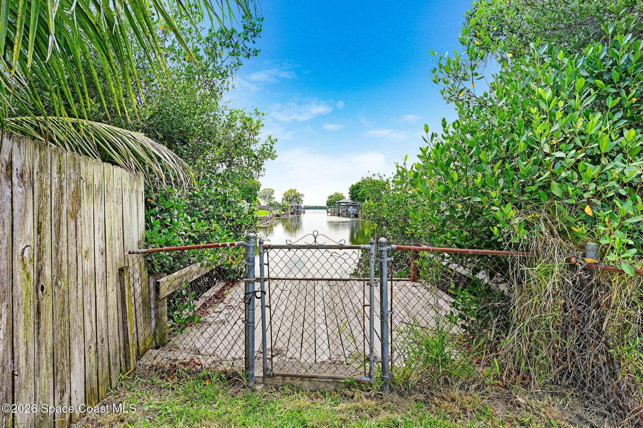1435 Anchor Ln, Merritt Island, FL 32952 photo