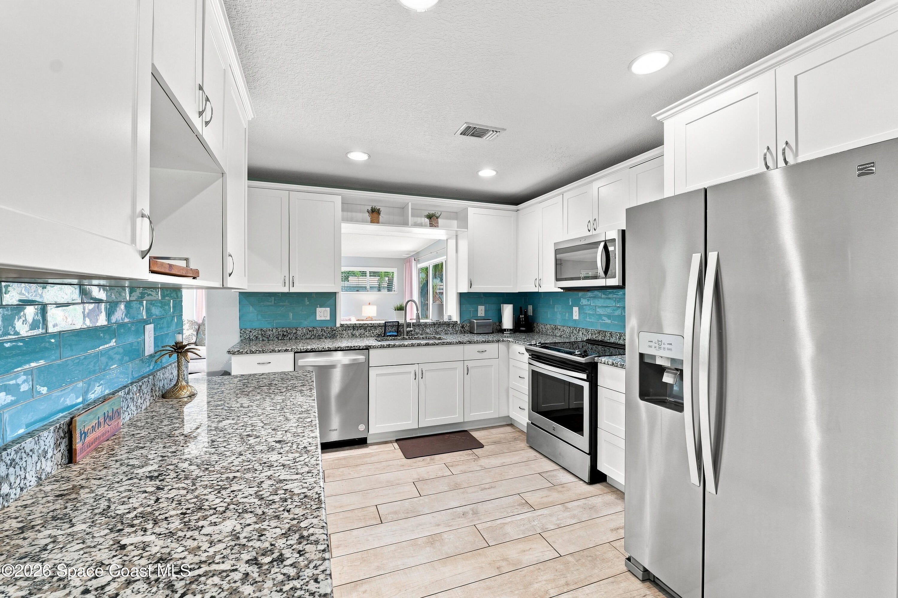 110 W Pasco Ln, Cocoa Beach, FL 32931 photo