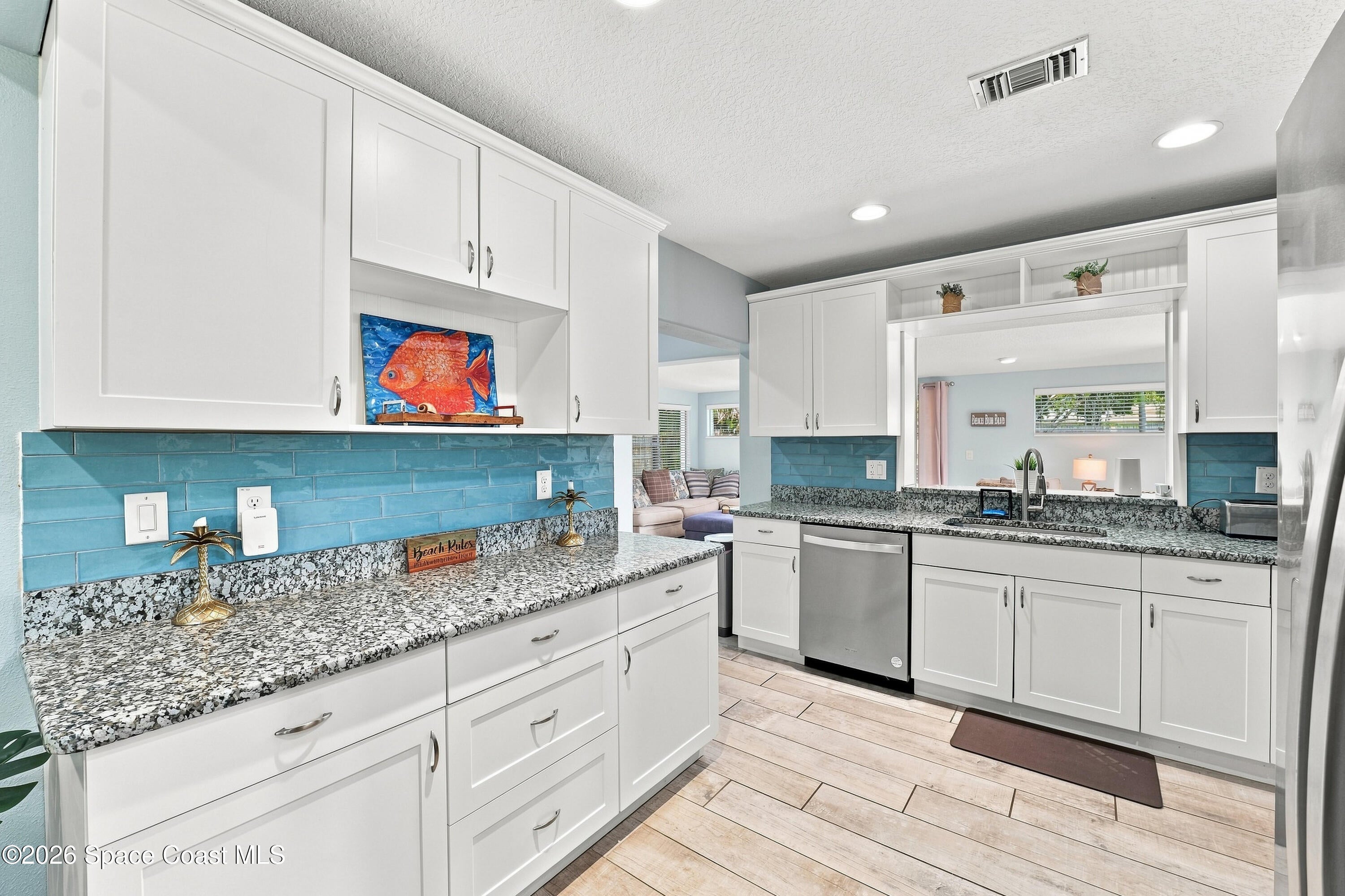 110 W Pasco Ln, Cocoa Beach, FL 32931 photo