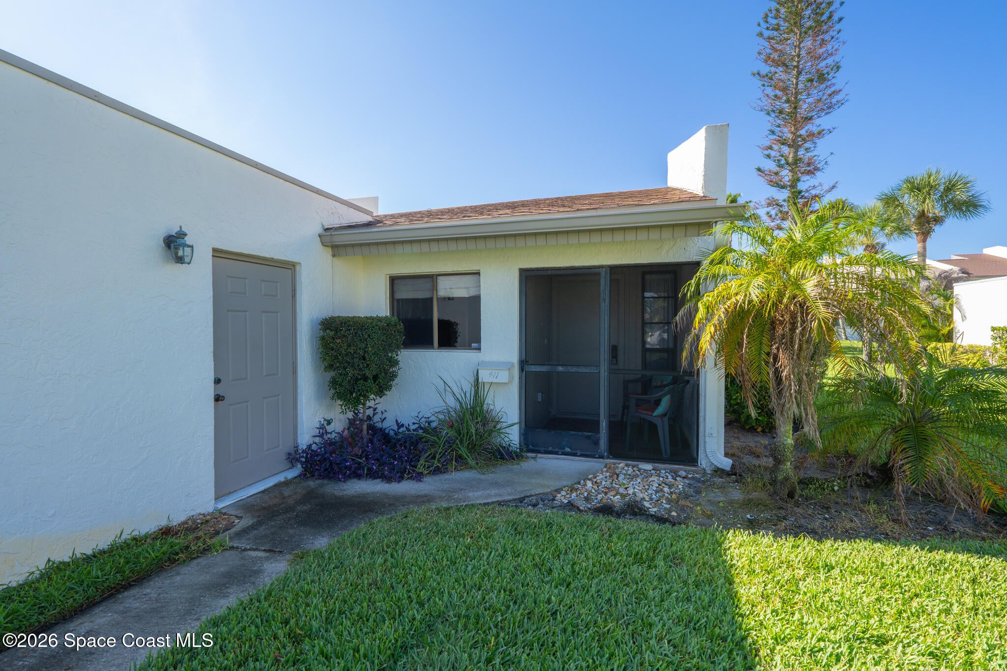 411 Hawthorne Ct, Indian Harbour Beach, FL 32937 photo