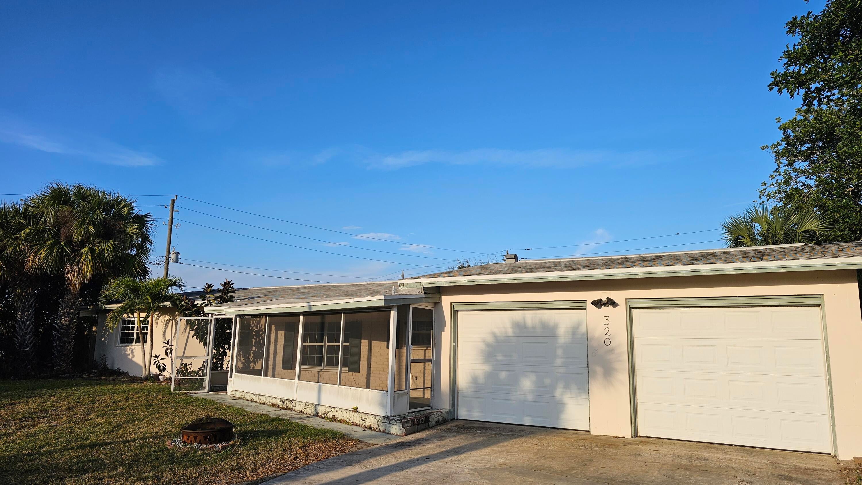 320 Eutau Ct, Indian Harbour Beach, FL 32937