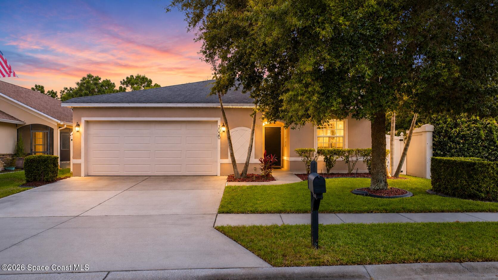 3020 Constellation Dr, Melbourne, FL 32940