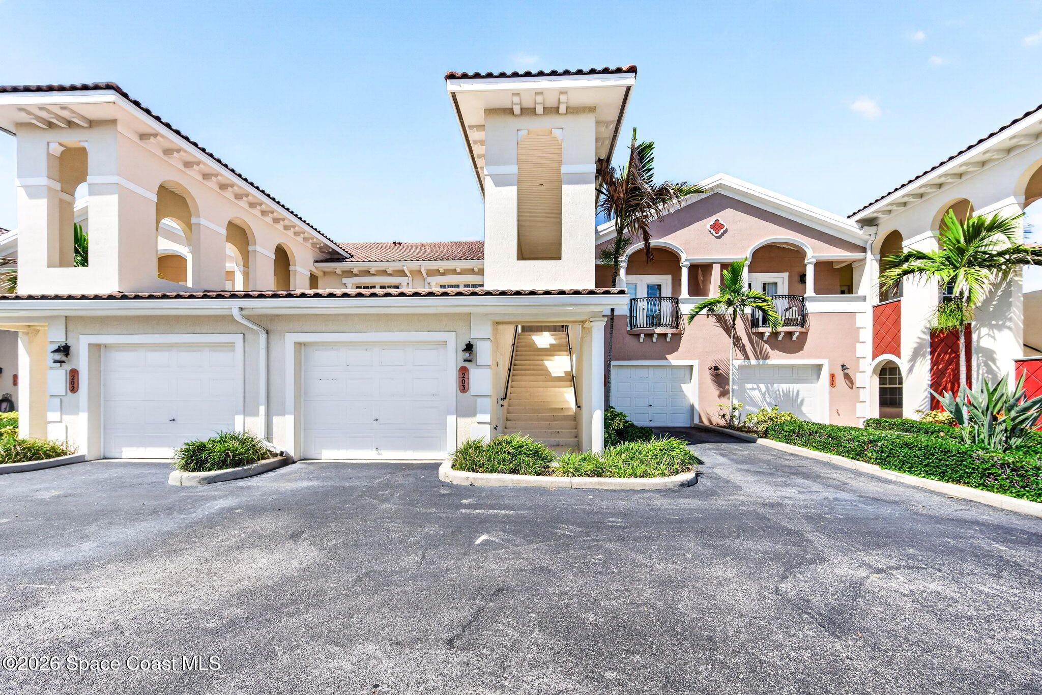 115 Lancha Cir, Indian Harbour Beach, FL 32937
