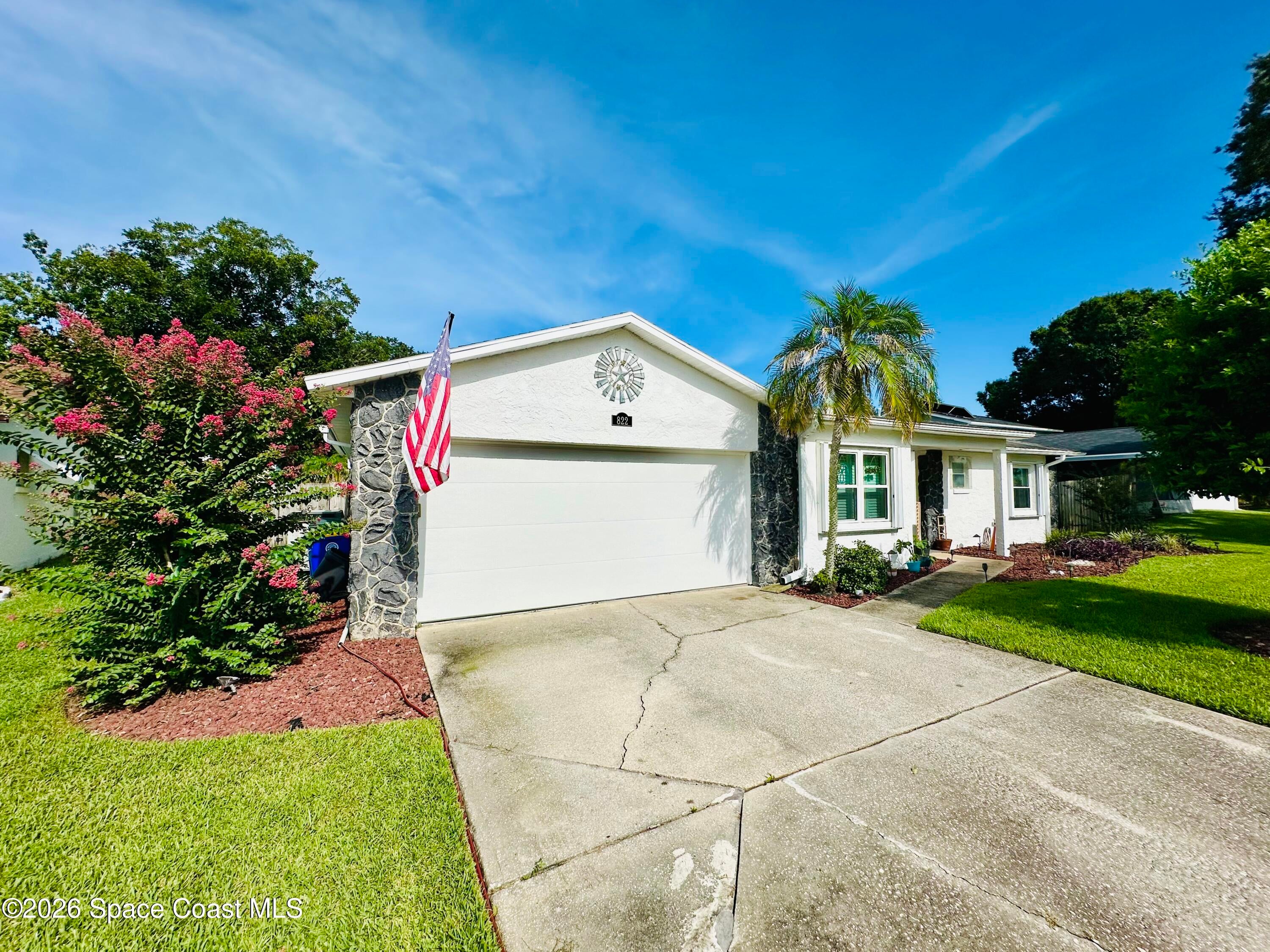 822 Berkshire Dr, Rockledge, FL 32955 photo